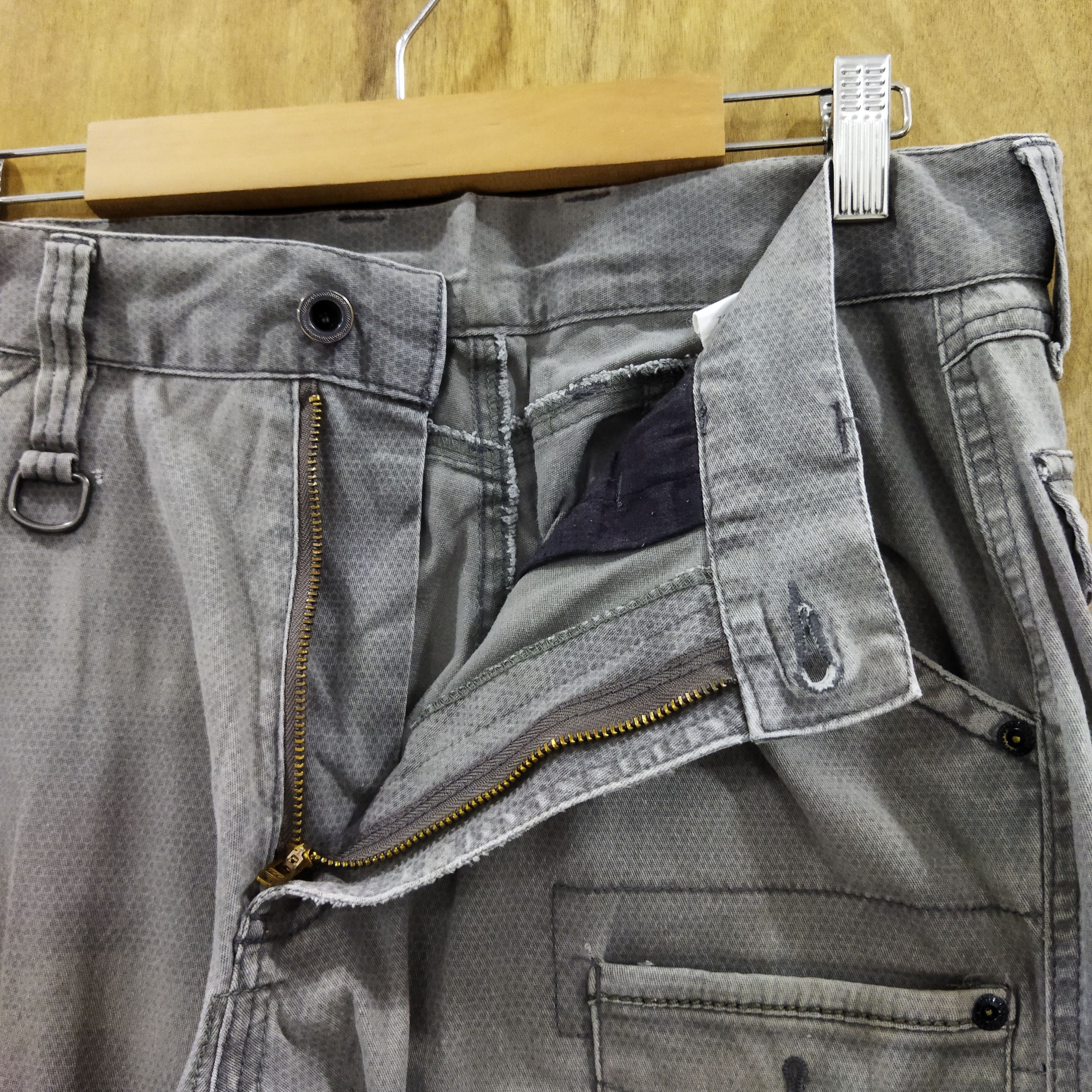 Japanese Brand IZ FADED BROWN CARGO PANTS Size US 32 / EU 48 - 6 Thumbnail
