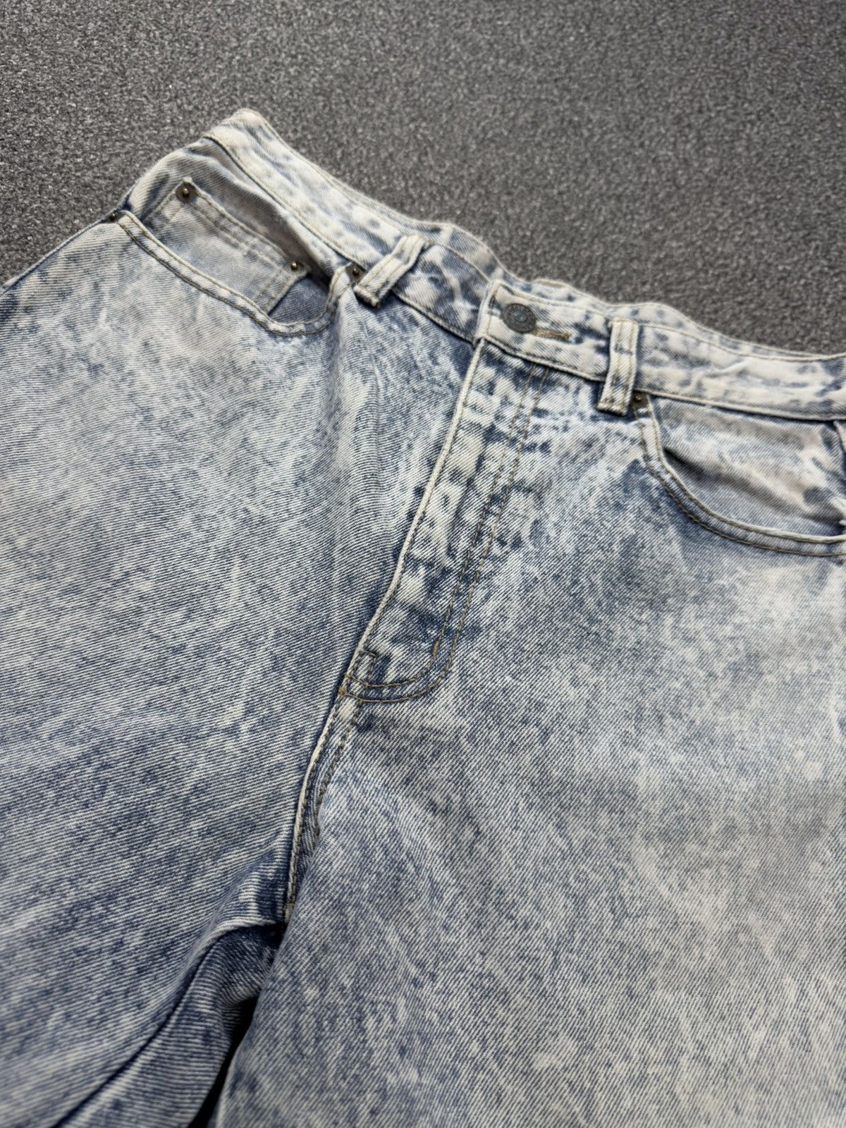 Fashion Victim Vintage 15.5oz Acid Wash Aging Faded Express Japanese Denim Size US 30 / EU 46 - 13 Thumbnail