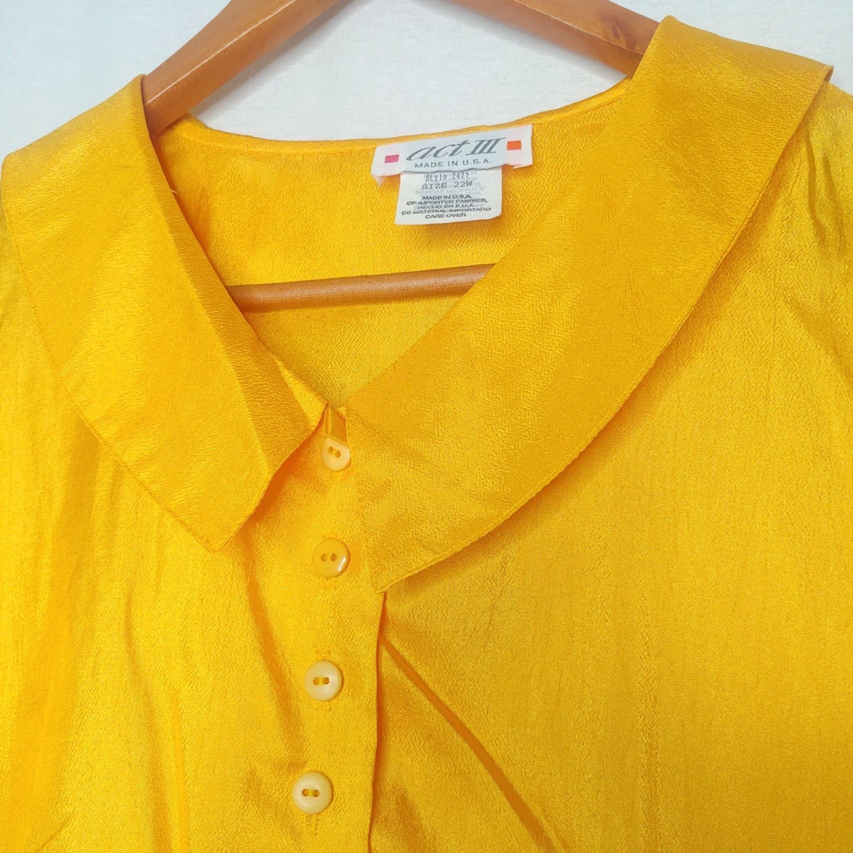 Vintage VINTAGE ACT III Blouse Button-Up Short Sleeve Solid Yellow Shimmer Plus Size 22 Women's Size 3XL / US 20-22 - 3 Thumbnail