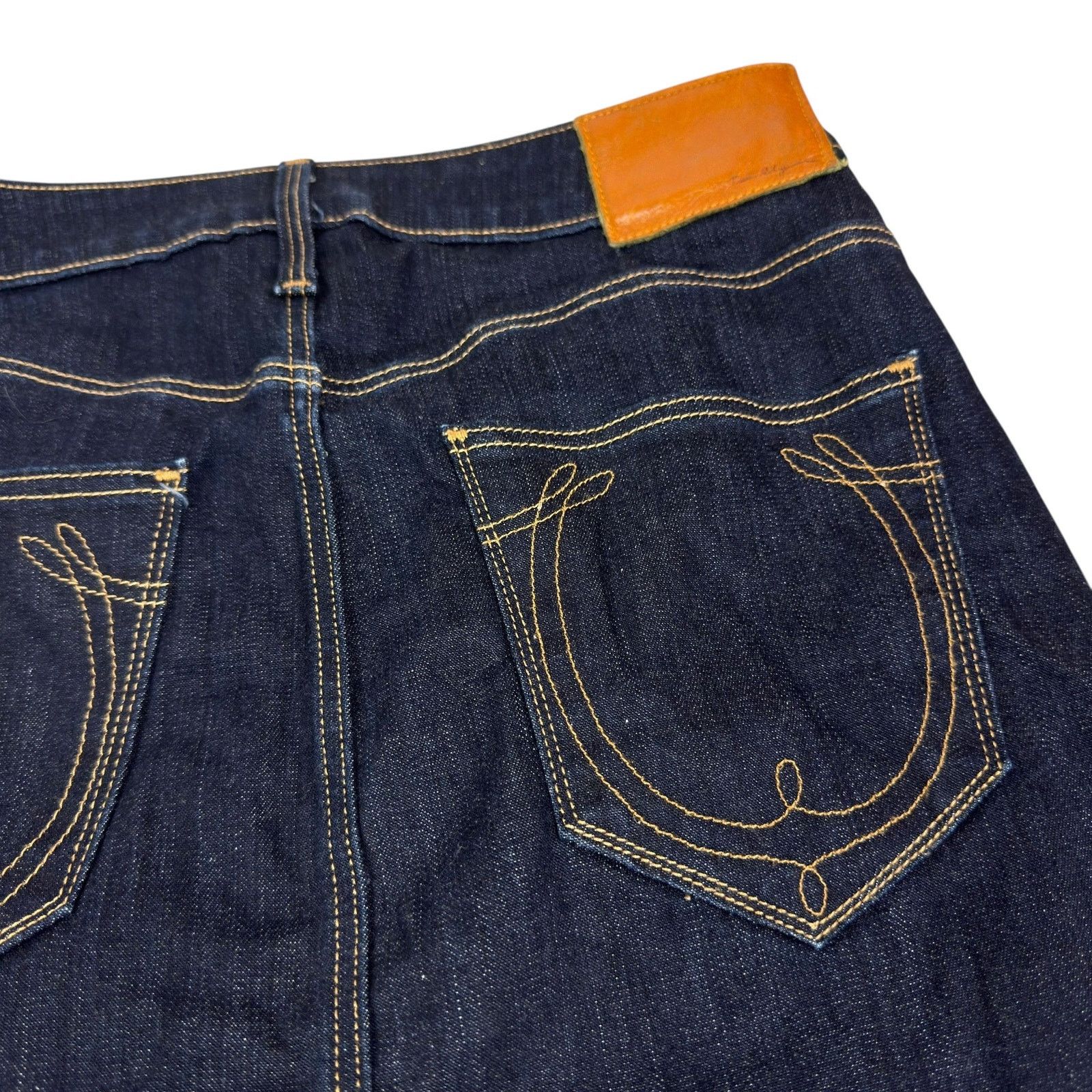 Japanese Brand True Religion Women's Blue 5-Pockets Denim Pencil Skirt 26 Size 26" / US 2 / IT 38 - 3 Thumbnail