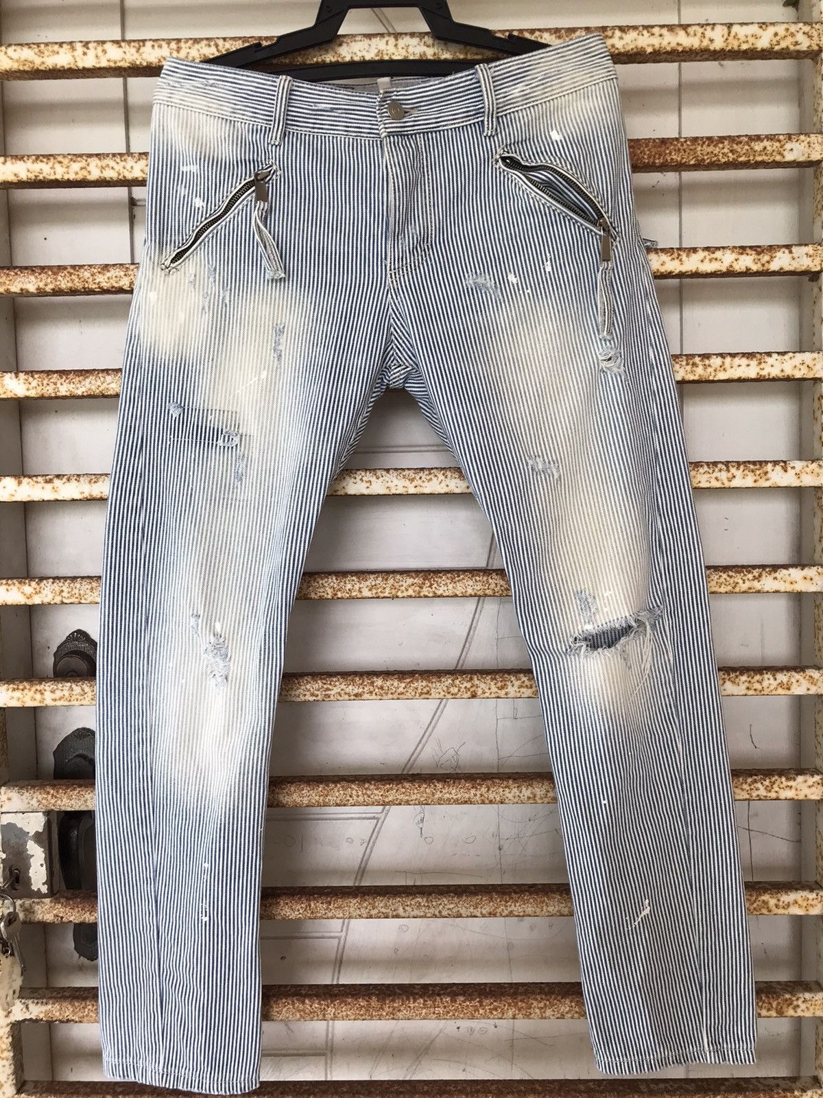 Japanese Brand × Seditionaries Japanese Hickory Bondage Zipper Jeans Slim Straight Size US 31 - 1 Thumbnail