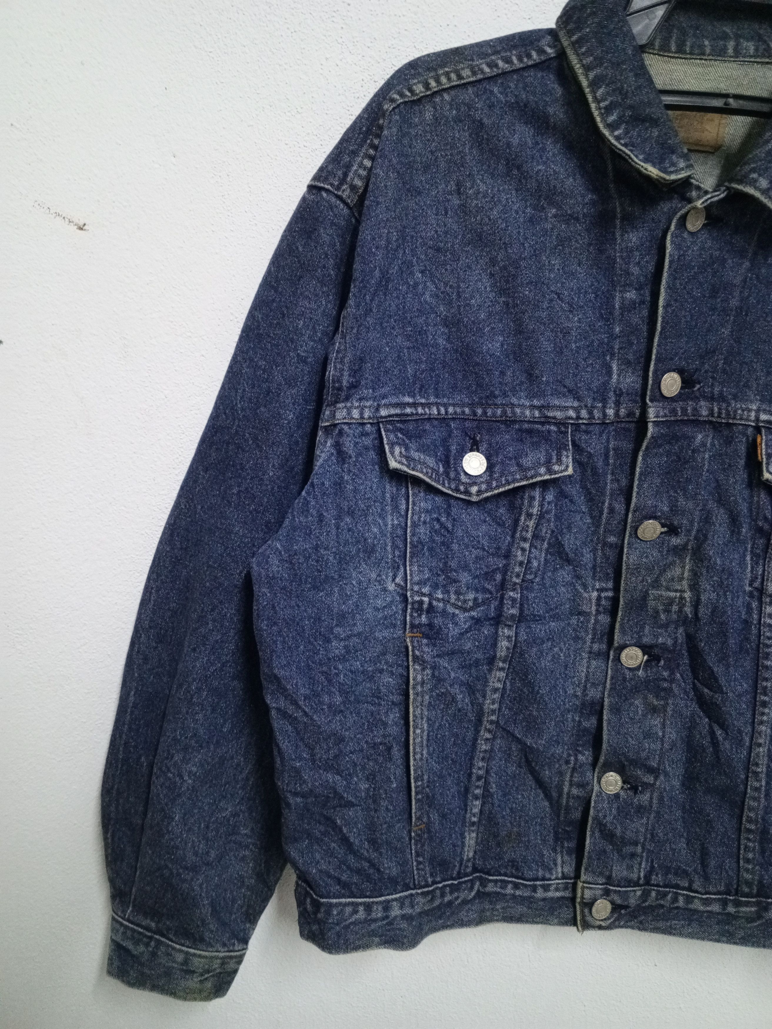 Vintage Levis orange tab denim jacket button J02