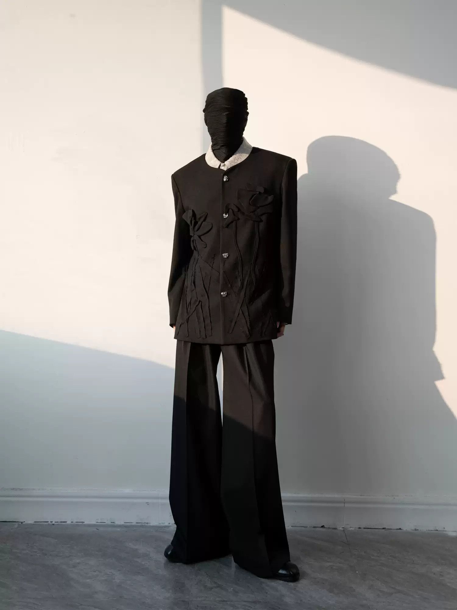Other Iris Blossom Linen Suit Set Size 38S - 4 Thumbnail