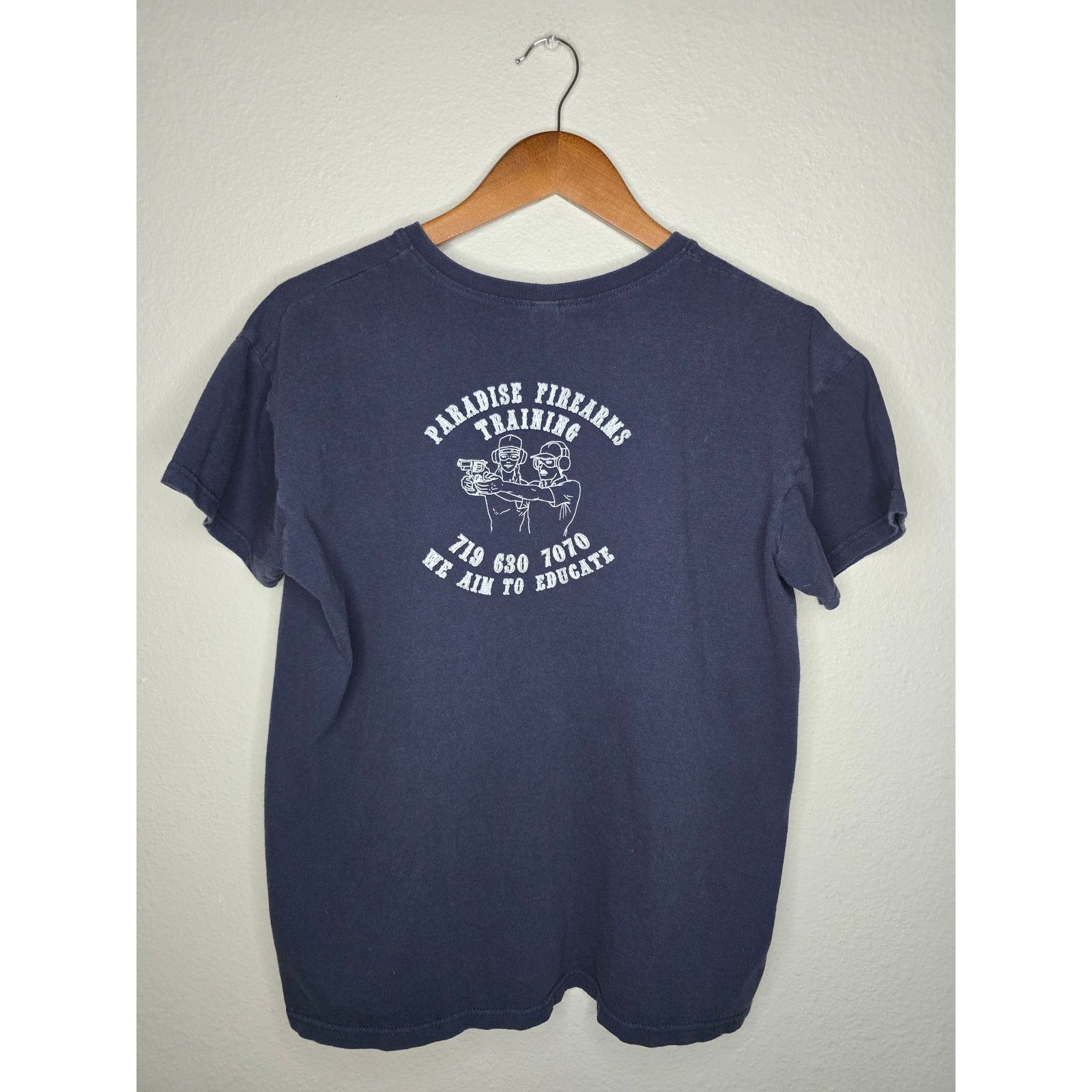 Anvil Paradise Firearms Training I Carry A Gun A Cop Is Heavy Tee Size L / US 10 / IT 46 - 4 Thumbnail