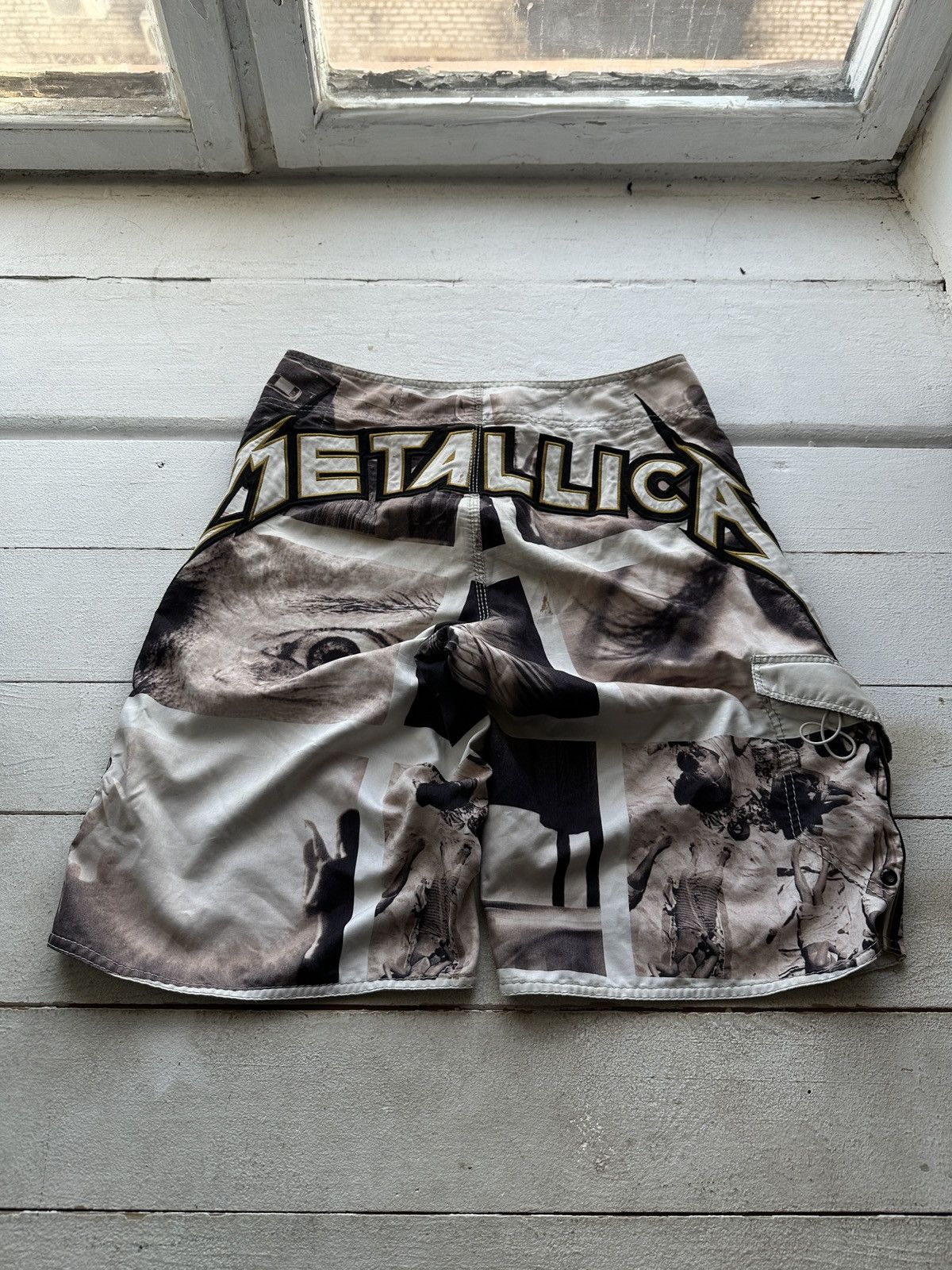 🚨 BILLABONG METALLICA LIMITED SWIM SHORTS Y2K SURF VNTG