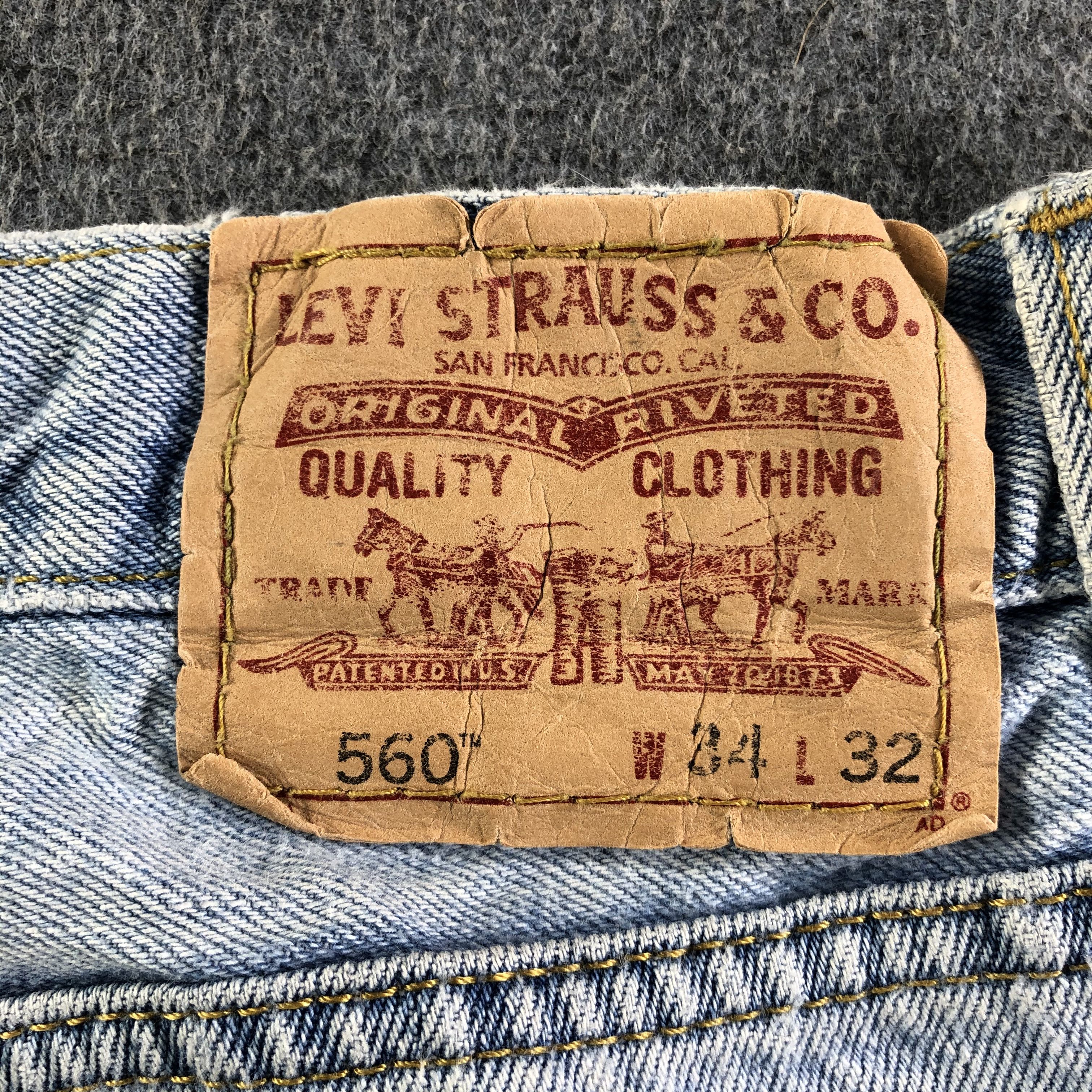 Levi's Vintage Light Wash Levis 560 Jeans-J4114 Size US 35 - 5 Thumbnail