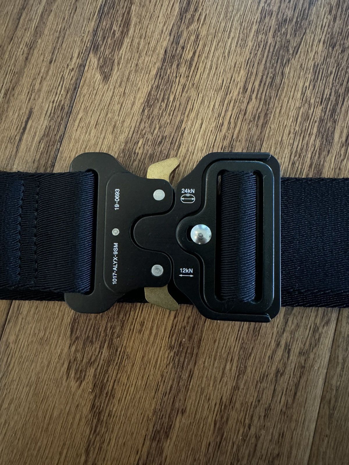 image of 1017 Alyx 9Sm Alyx Rollercoaster Belt in Black, Men's