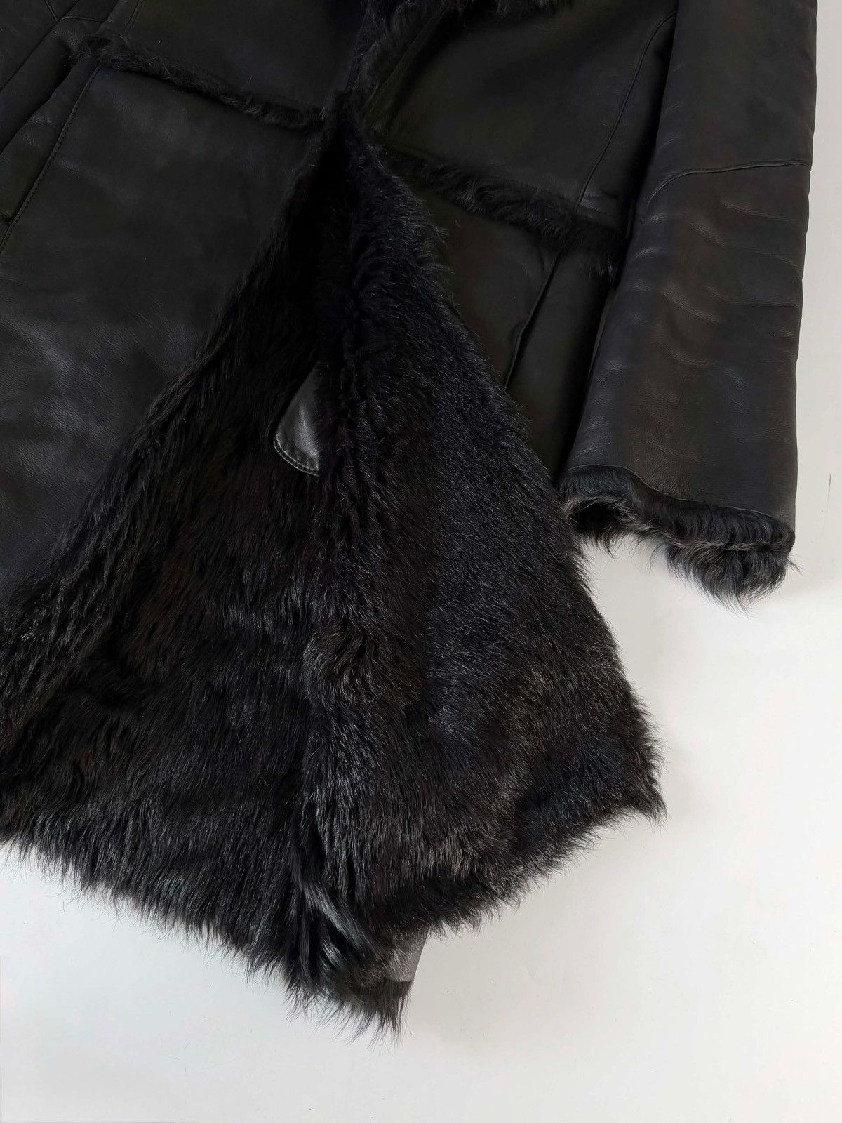 Gucci 2000’s Gucci by Tom Ford Black Shearling Leather Coat Size XS / US 0-2 / IT 36-38 - 8 Thumbnail
