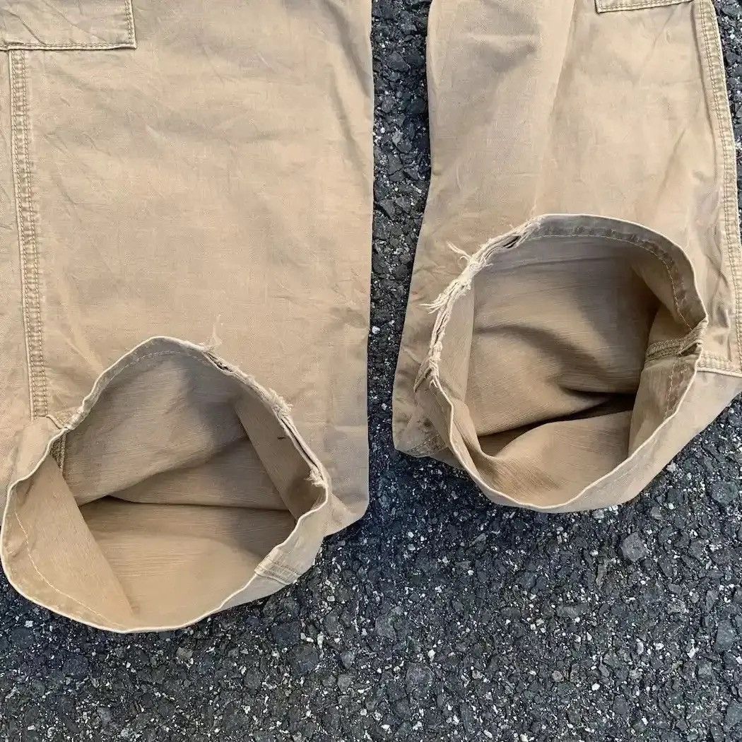 Levi's Vintage Clothing Levi’s Utility Faded Tactical Cargo Levis Easy Pants Size US 30 / EU 46 - 15 Thumbnail