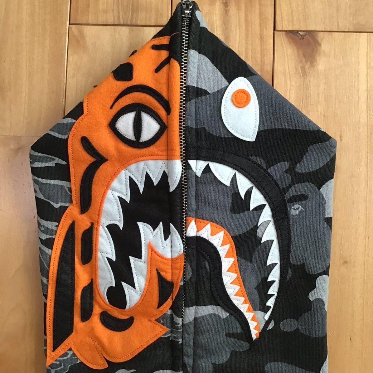 Bape × Undefeated BAPE × Undefeated Tiger Shark full zip hoodie a bathing ape Size US S / EU 44-46 / 1 - 3 Thumbnail
