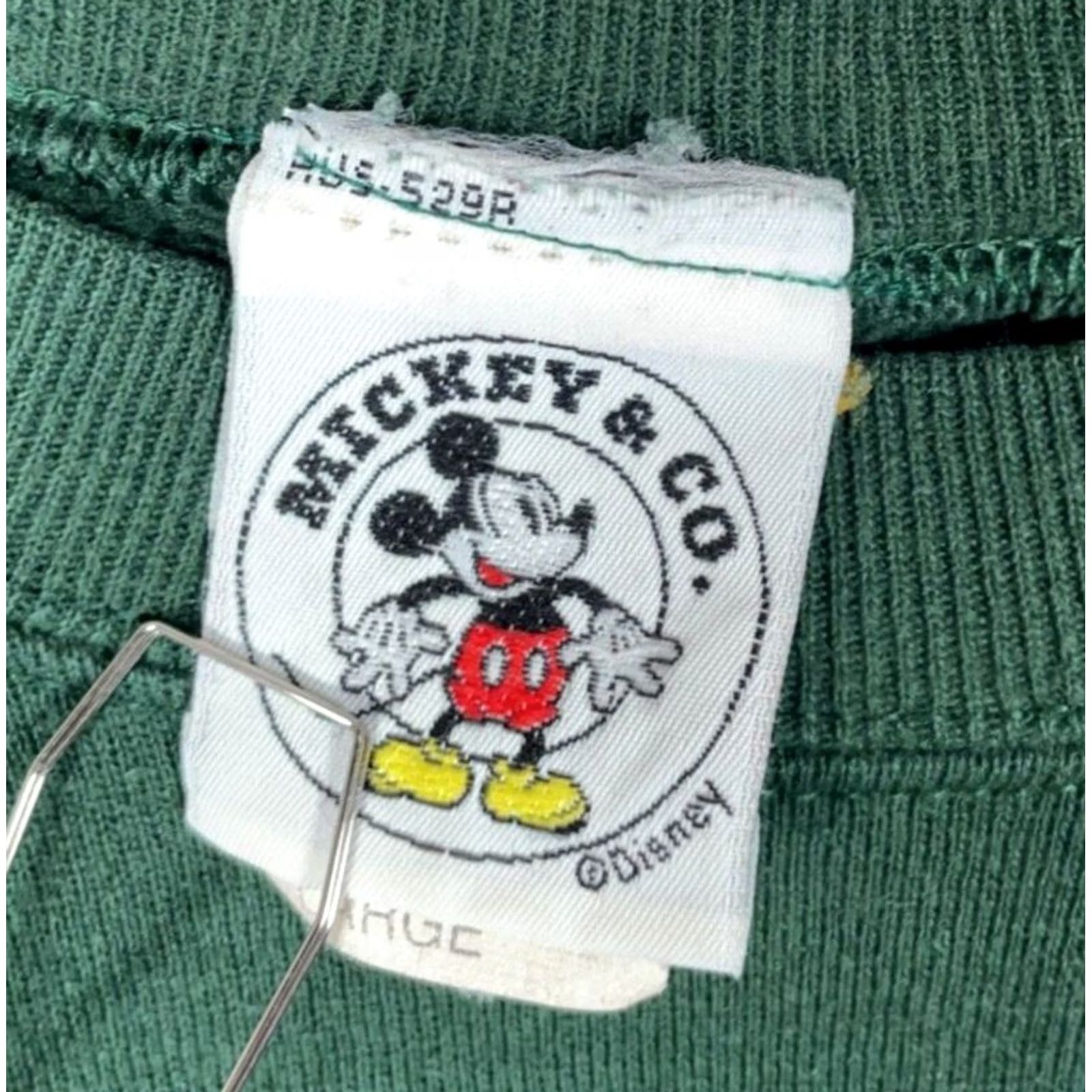 Mickey & Co. VINTAGE Mickey & Co. Sweatshirt Adult Large Green 50/50 Embroidered Mickey Mouse VTG Crew Neck Long Sleeve Pullover Regular Fit Men’s Boys? Size US L / EU 52-54 / 3 - 3 Thumbnail