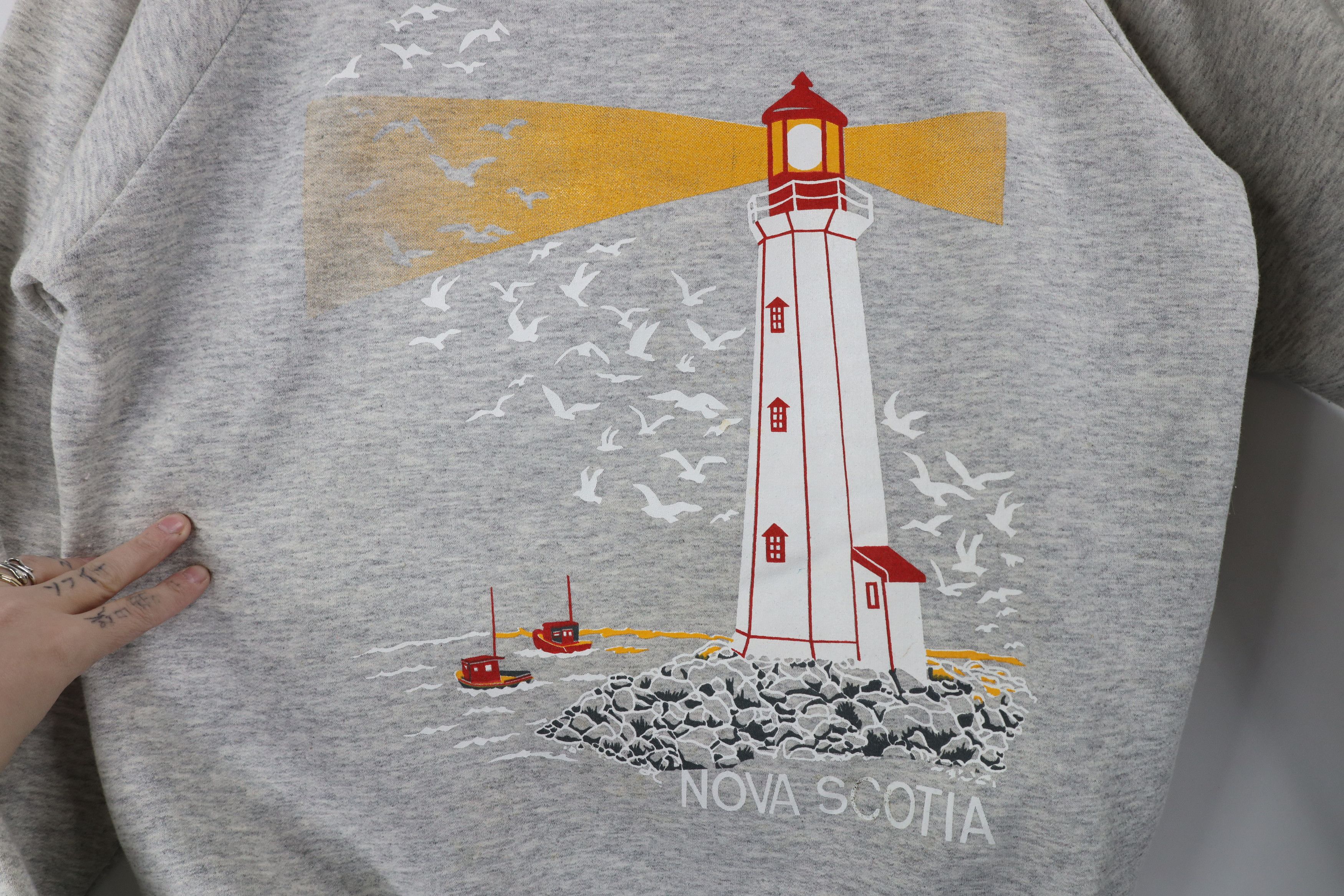 Vintage Vintage 90s Streetwear Nova Scotia Lighthouse Sweatshirt Size US L / EU 52-54 / 3 - 4 Thumbnail