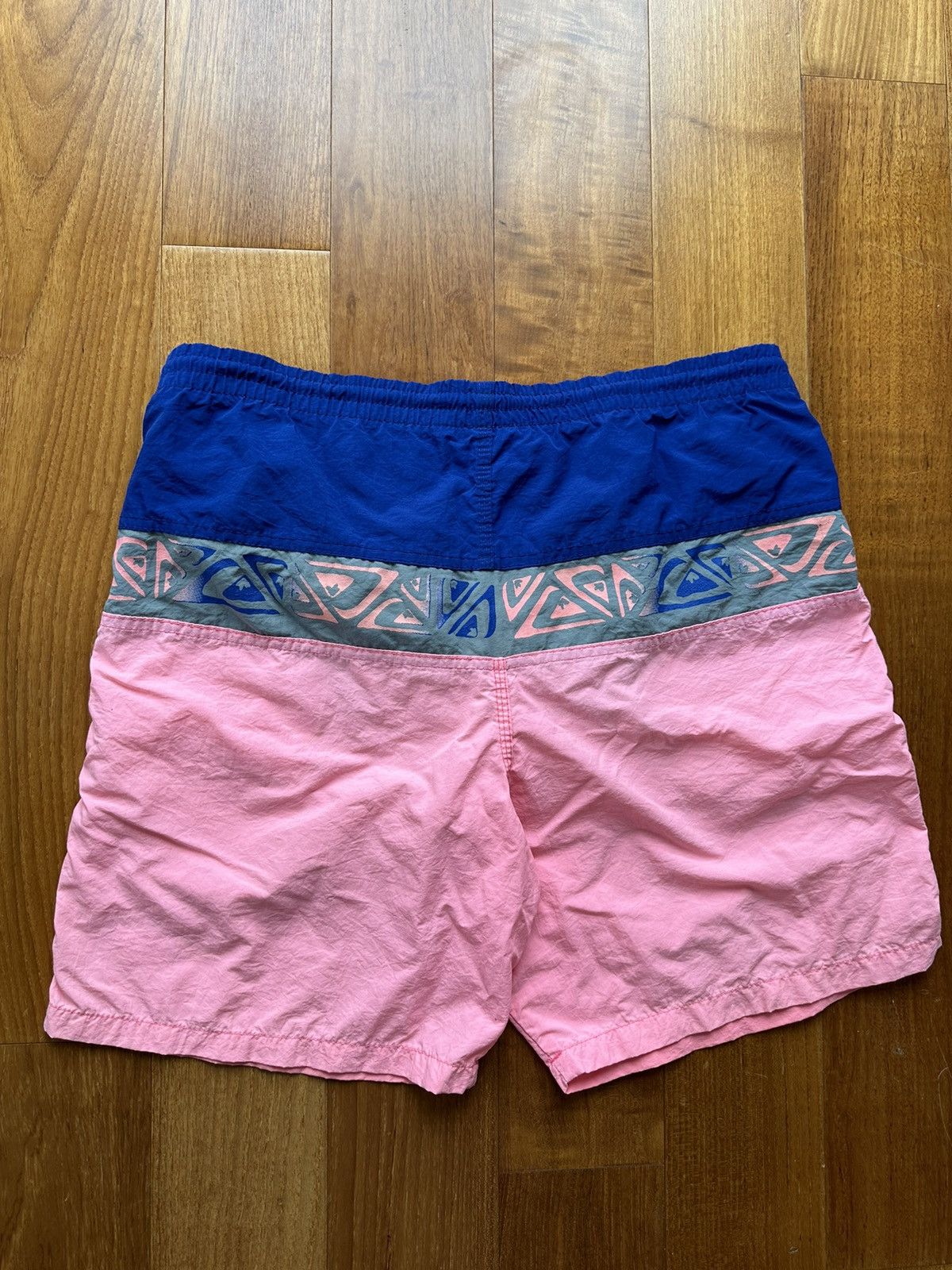 Quiksilver × Vintage Vintage 80s Quicksilver Surf Skater Nylon Shorts Size 34 Size US 34 / EU 50 - 4 Thumbnail