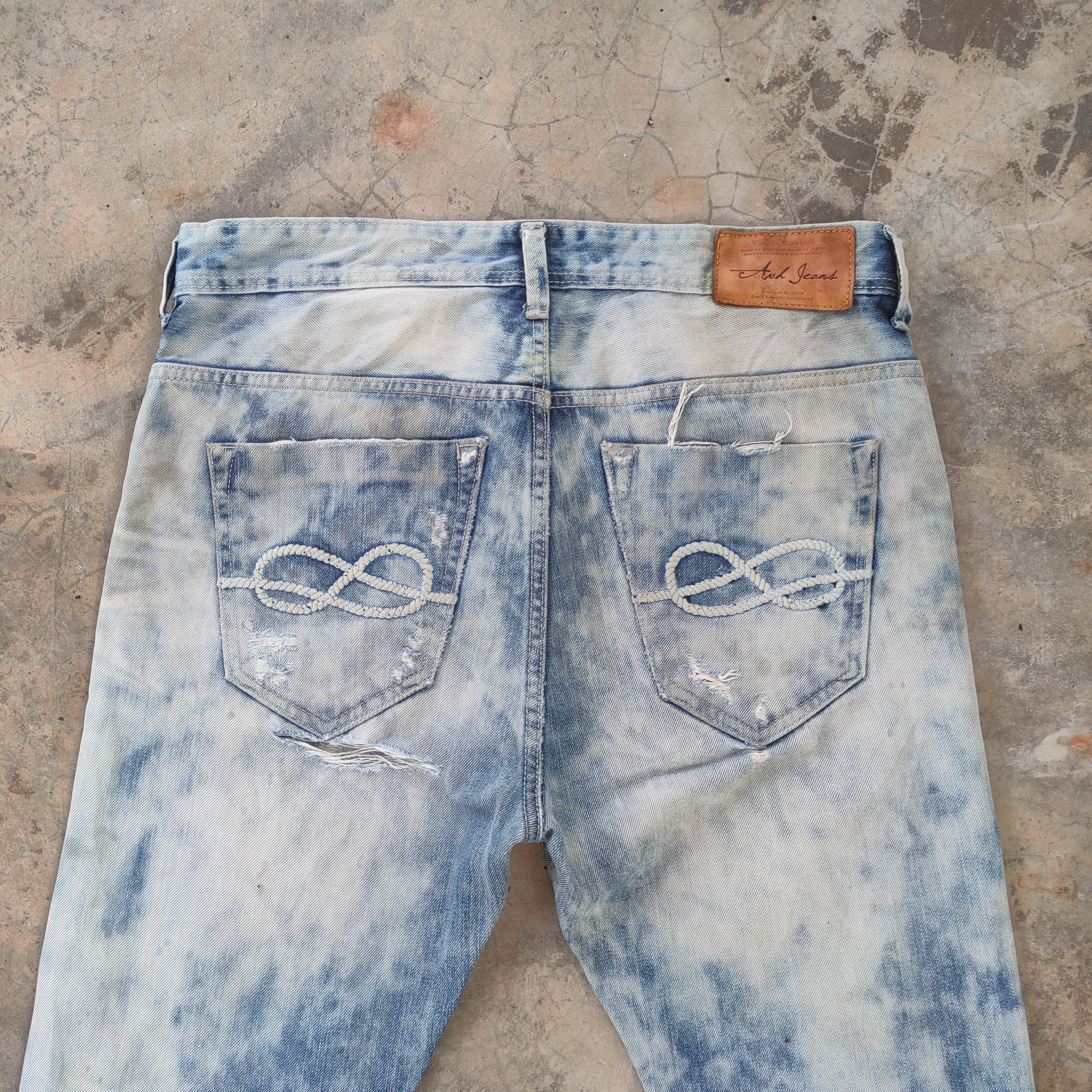 Vision Streetwear SICK💥 # VINTAGE AVH FADED RIPPED DISTRESSED JEANS PANTS Size US 34 / EU 50 - 9 Thumbnail