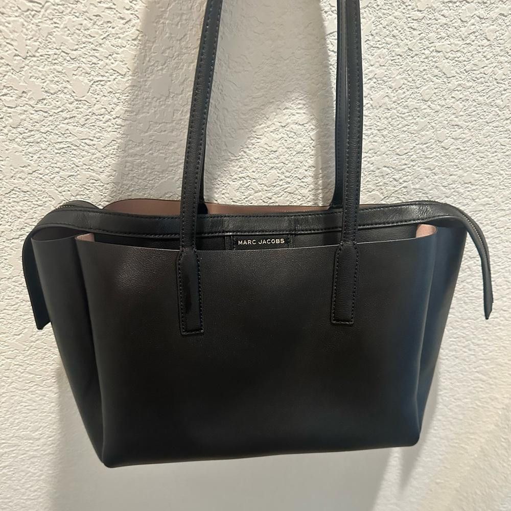Marc Jacobs Marc Jacobs The Protege Black Leather Large Tote Laptop Bag Size ONE SIZE - 5 Thumbnail