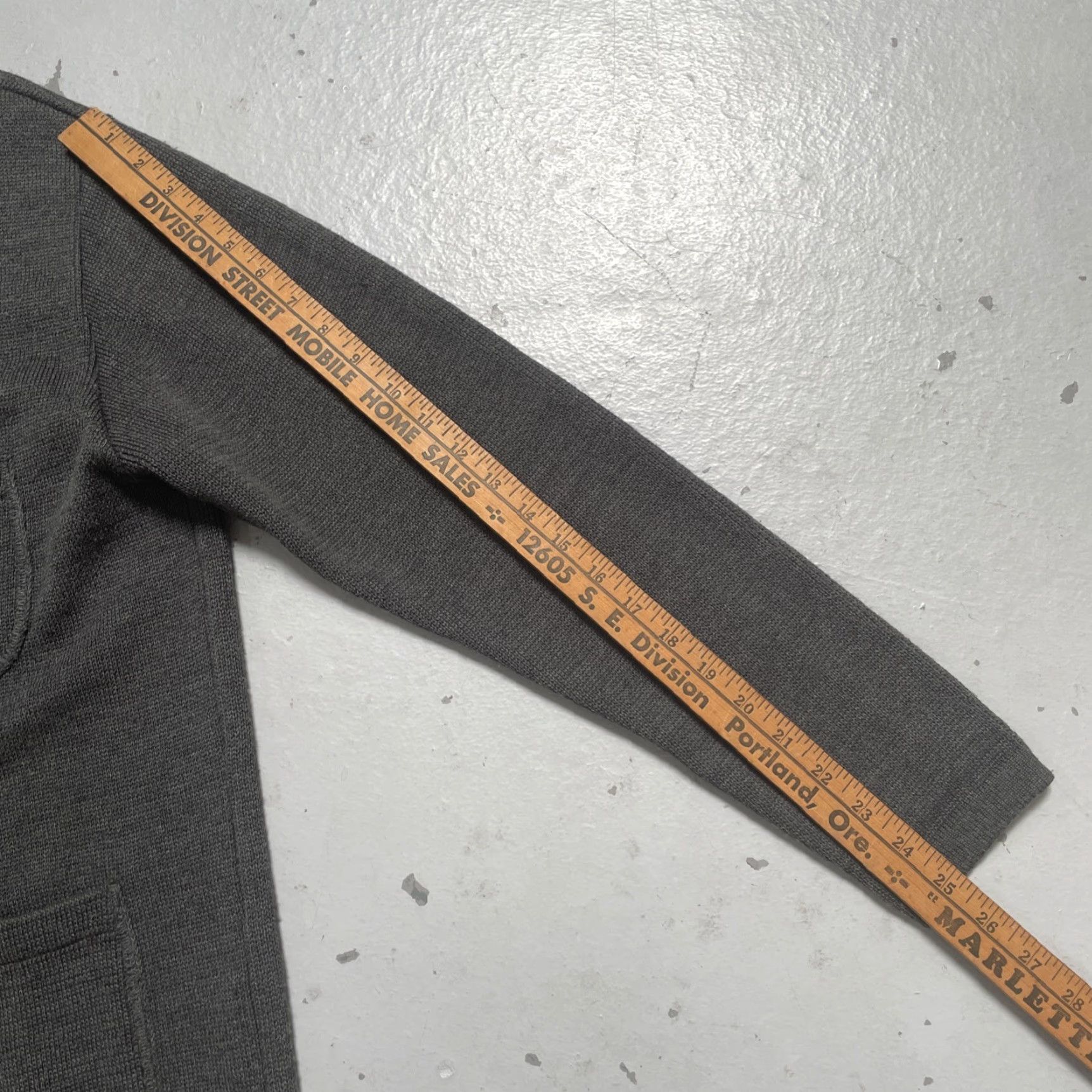 Universal Works VINTAGE Universal Works Merino Wool Blend Chore Style Cardigan Sweater Work Jacket M Gray Unisex Adults Mens Size US M / EU 48-50 / 2 - 6 Thumbnail