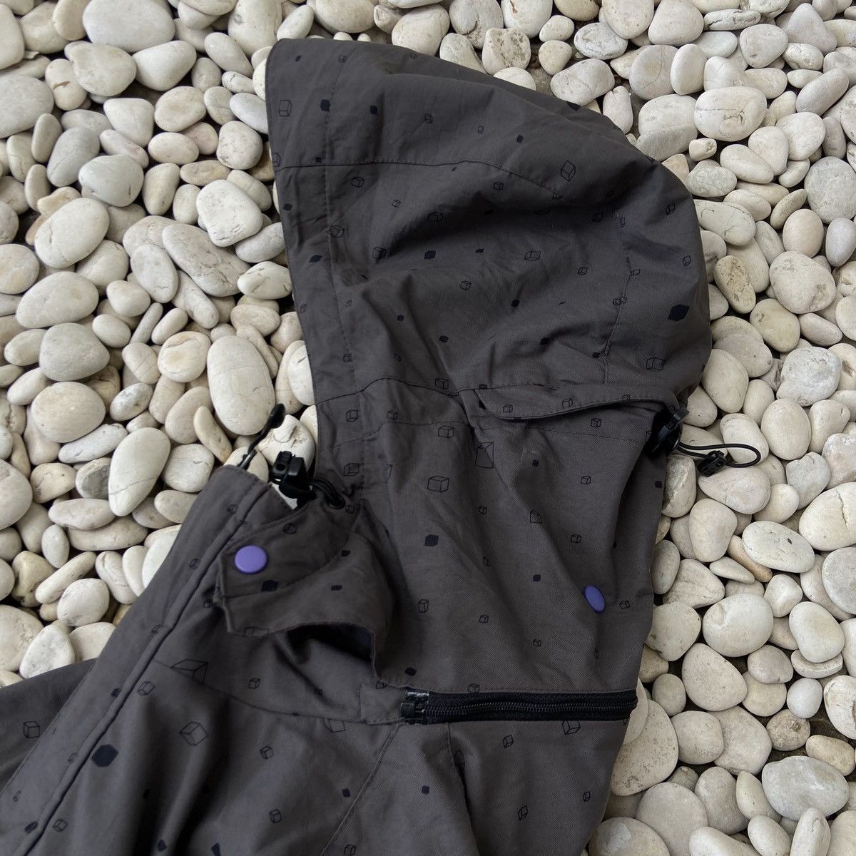 Stussy Stussy cube geometric snowboard rain jaket Size US XL / EU 56 / 4 - 4 Thumbnail