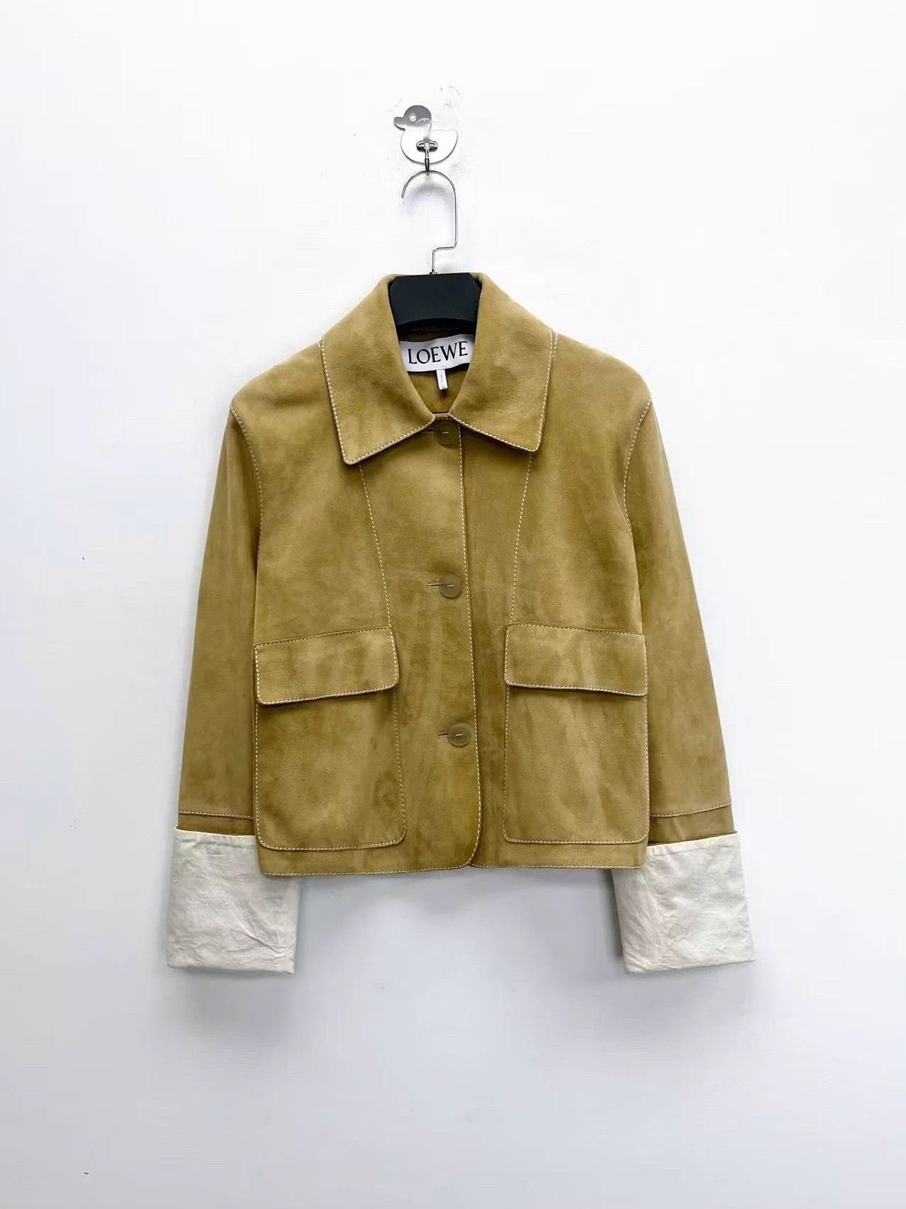 Loewe Loewe camel lambskin suede short jacket 34 new with tags Size XS / US 0-2 / IT 36-38 - 1 Thumbnail