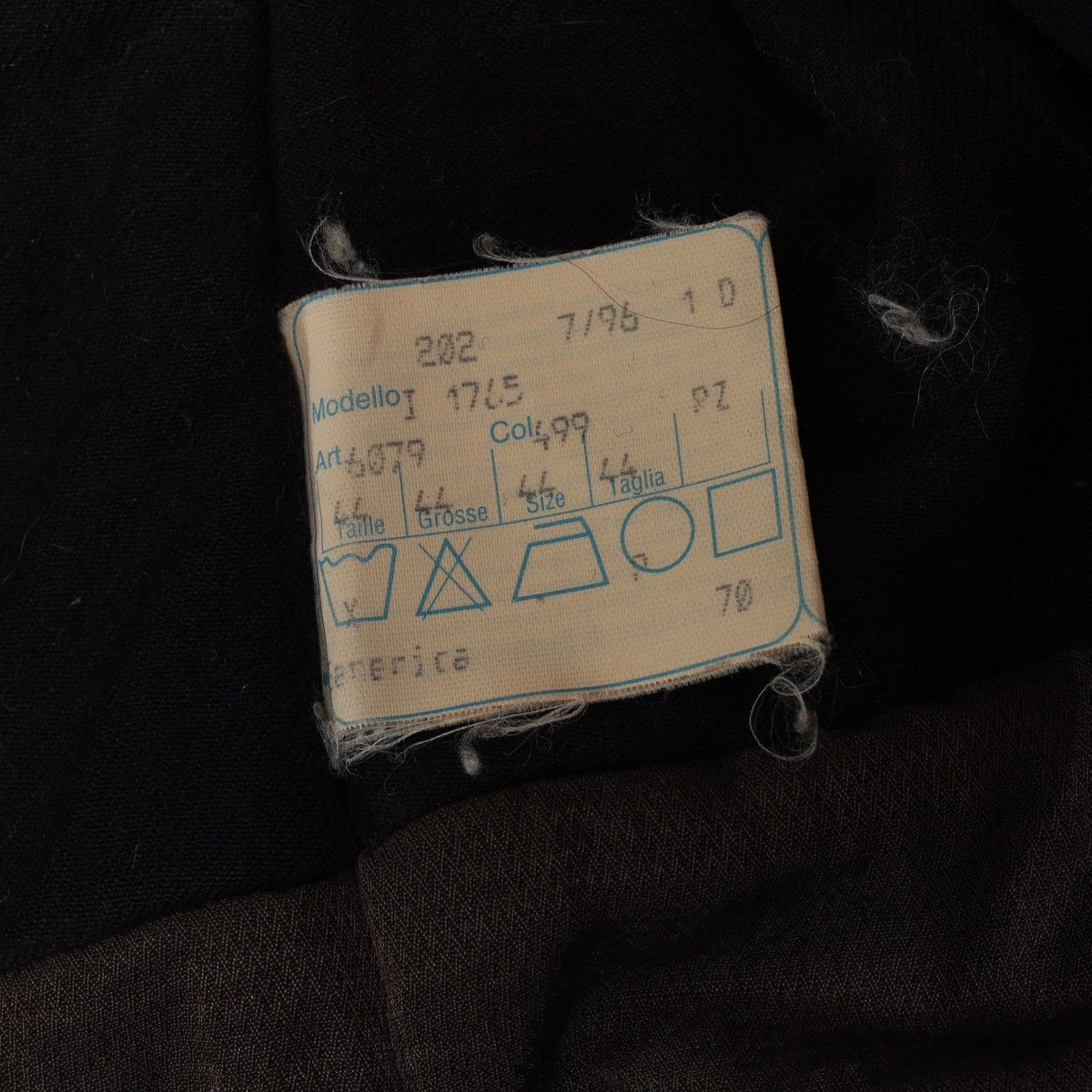 Massimo Osti Massimo Osti Production Vintage Jacket Belted Size M / US 6-8 / IT 42-44 - 15 Thumbnail