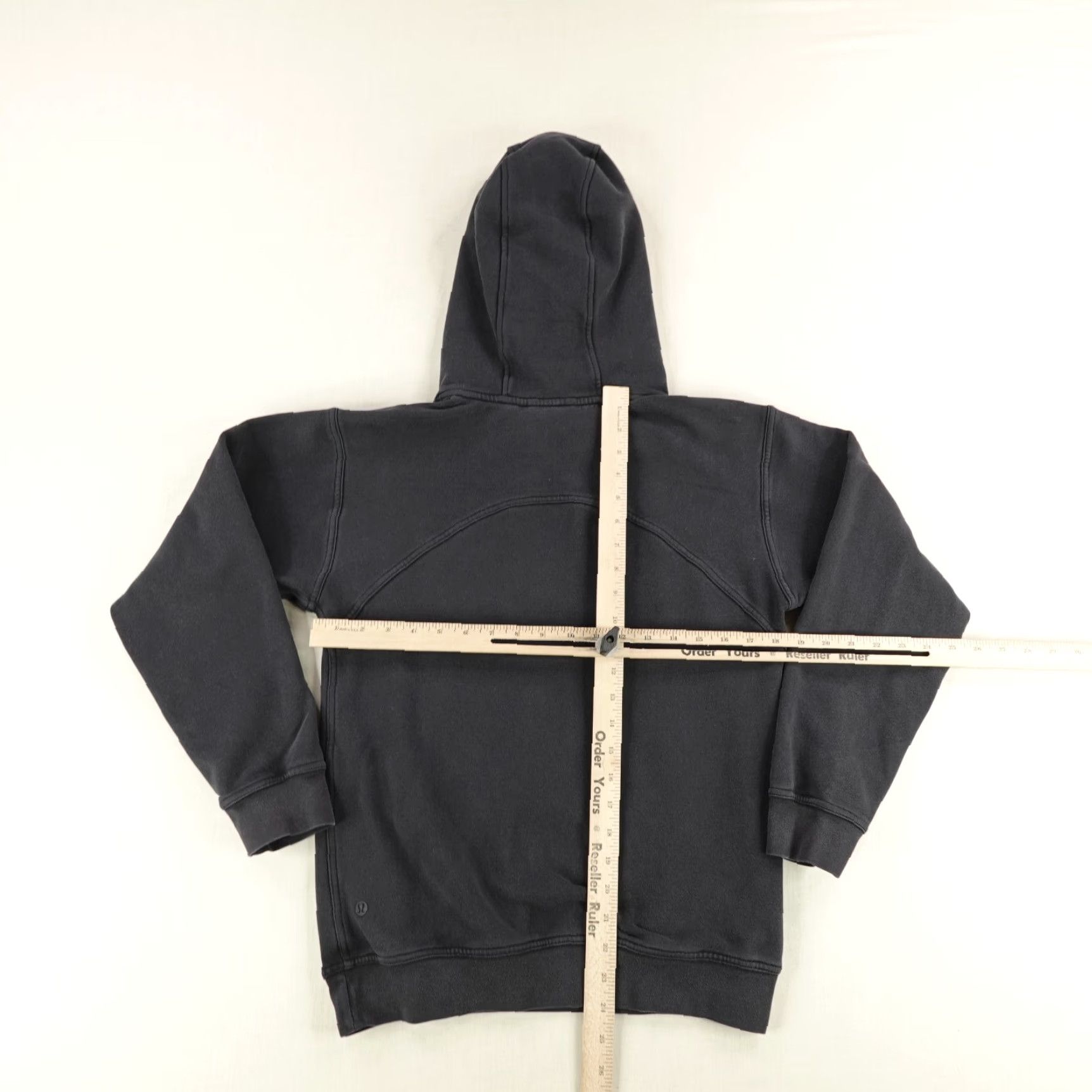 Lululemon Lululemon Hoodie Womens 4 Black Pullover Sweatshirt Sweater Hooded Knit Sweatshirt Pullover Hoodie Black 4 Women Lululemon Activewear Pullover Hoodie Size S / US 4 / IT 40 - 5 Thumbnail