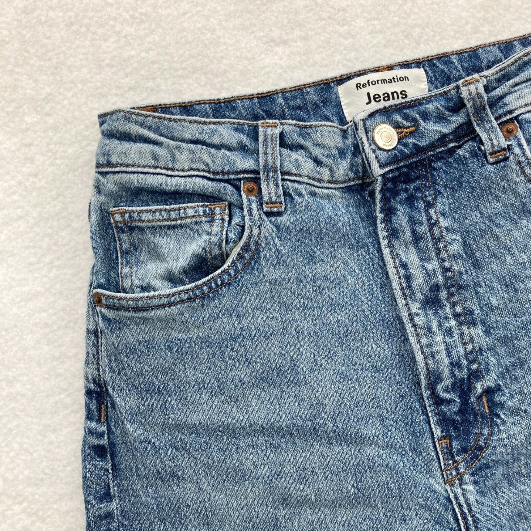 Reformation VINTAGE Reformation Jeans Womens 28 Blue Liza Ultra High Rise Straight Organic Denim Size 28" / US 6 / IT 42 - 3 Thumbnail