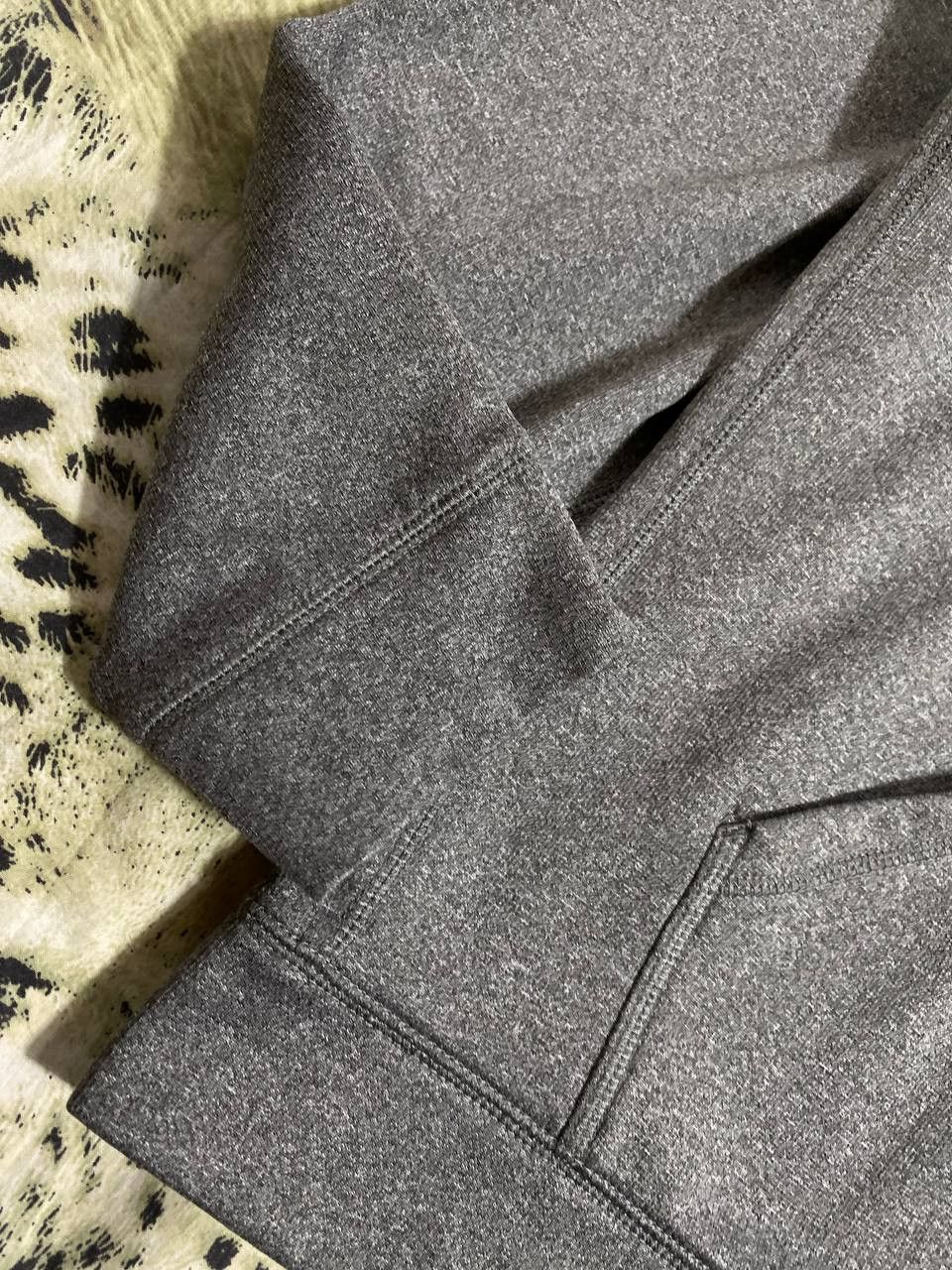 Carhartt × Vintage Crazy Rare Vintage Carhartt Gray Hooded Jacket Size Large Size US L / EU 52-54 / 3 - 14 Thumbnail
