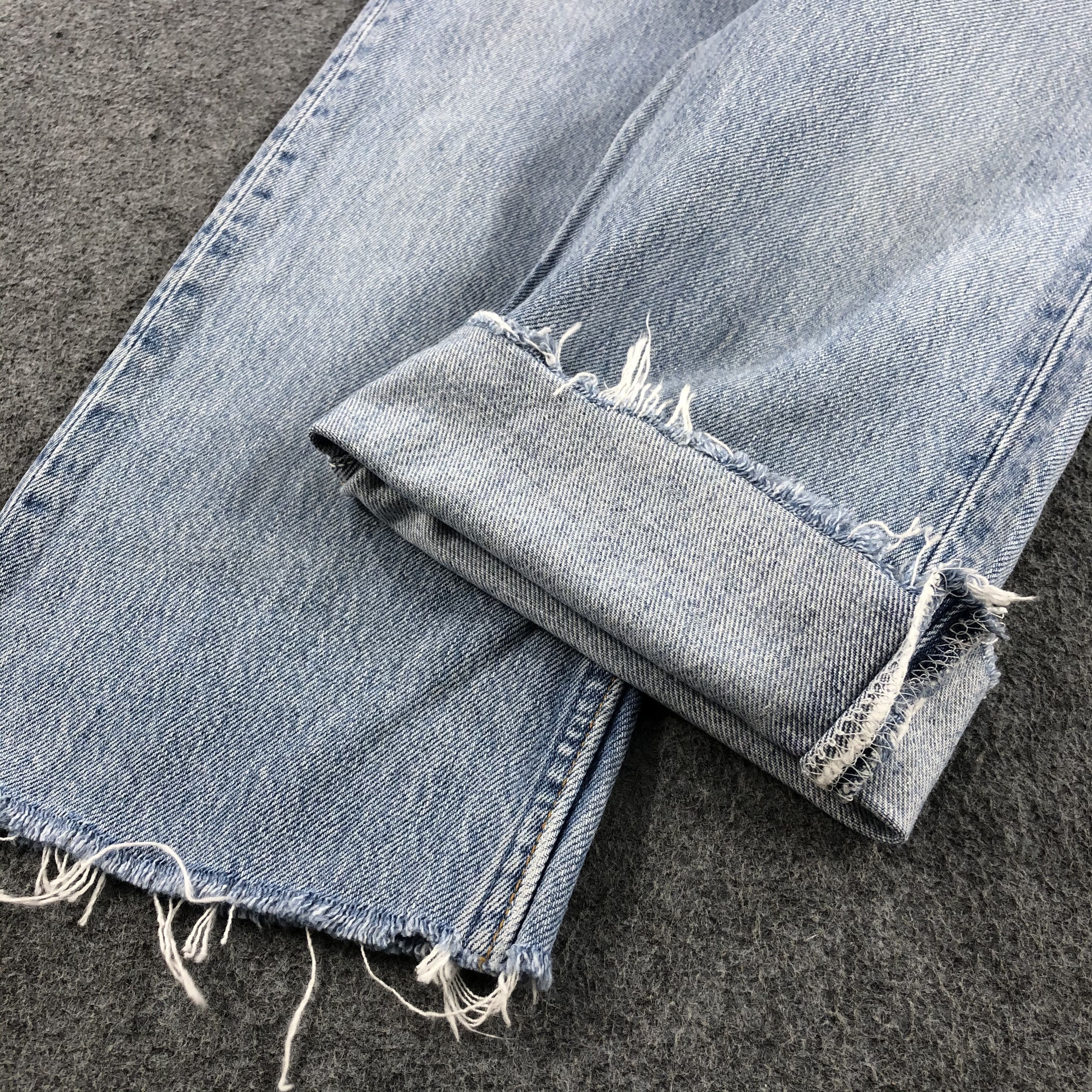 Levi's Vintage 90s Light Wash Levis 501 Jeans-J1900 Size US 29 - 7 Thumbnail