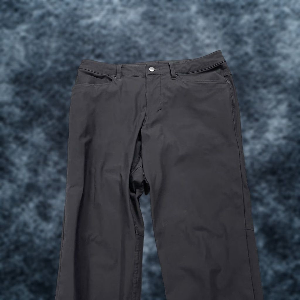 Lululemon Lululemon Pants Mens 30x30 Black Warpstreme Slim Casual Chino Button Preppy Style: Chino Size US 30 / EU 46 - 1 Thumbnail