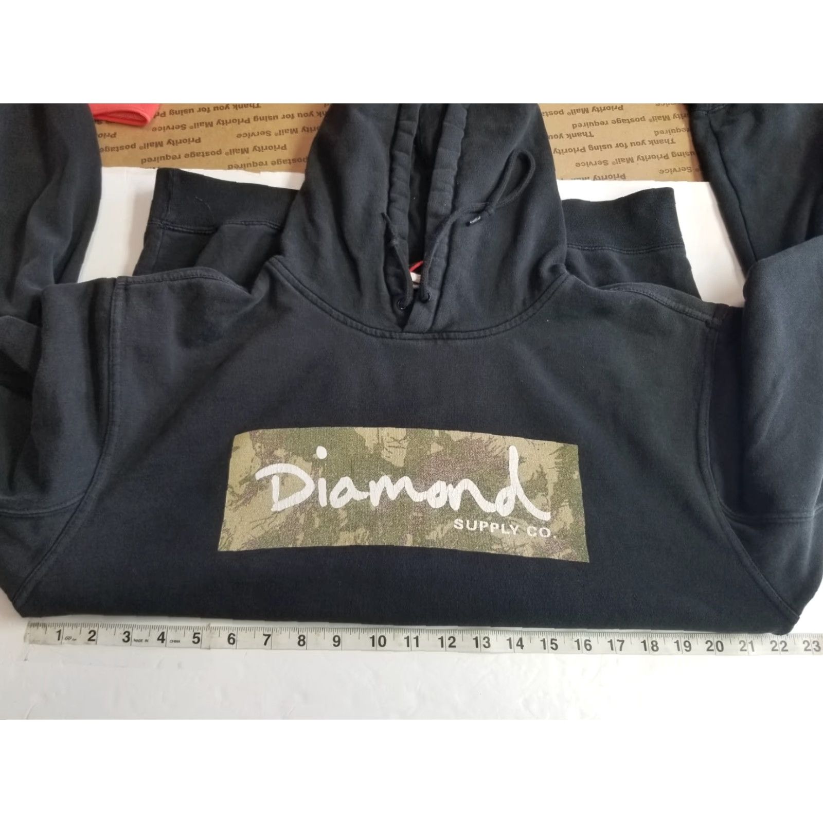 Vintage VINTAGE Diamond Supply Co Camo Box Logo Black Hoodie Mens Size M Size US M / EU 48-50 / 2 - 3 Thumbnail