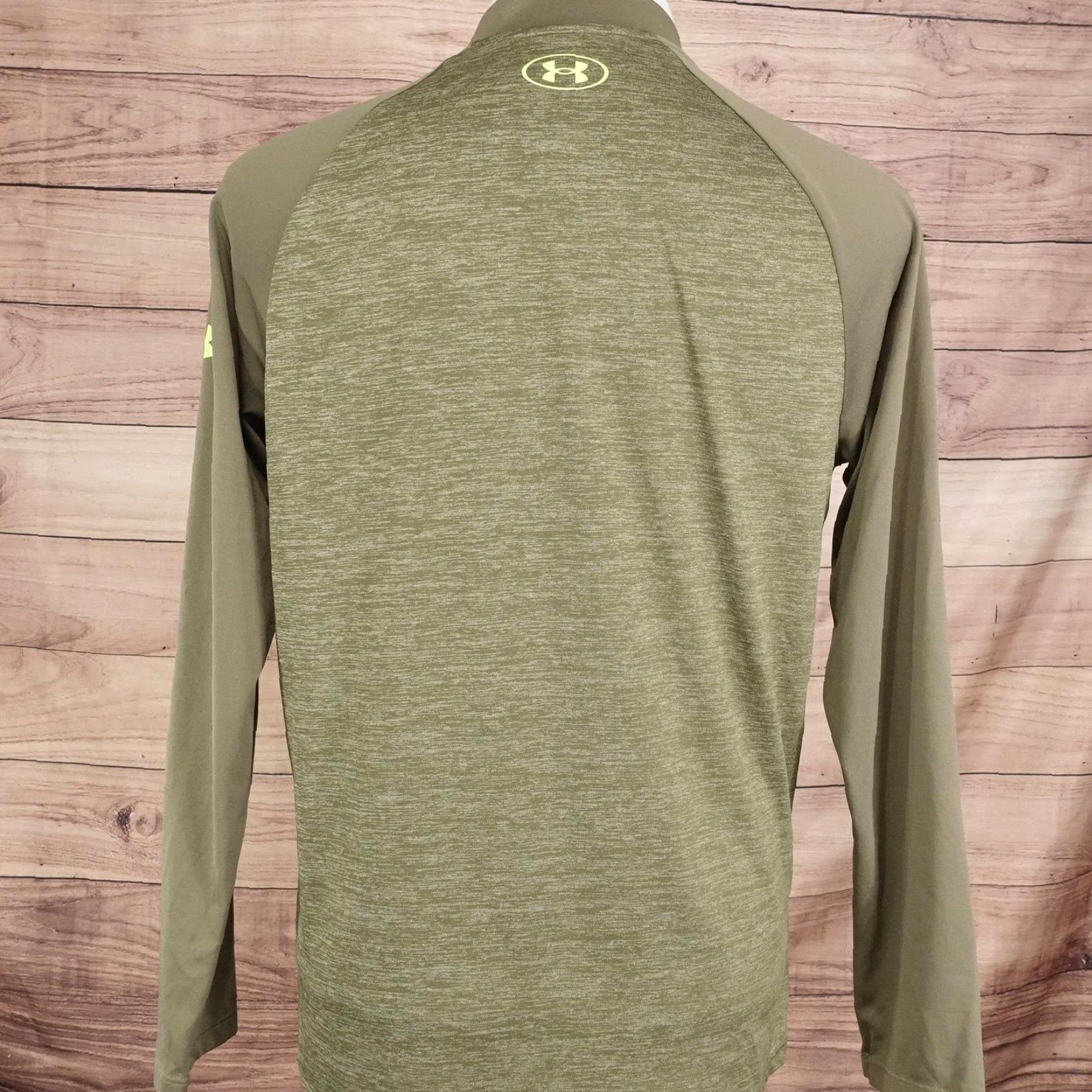 Under Armour Under Armour Pullover Mens M Green 1/4 Zip Long Sleeve Lightweight Athletic Shirt Size US M / EU 48-50 / 2 - 5 Thumbnail