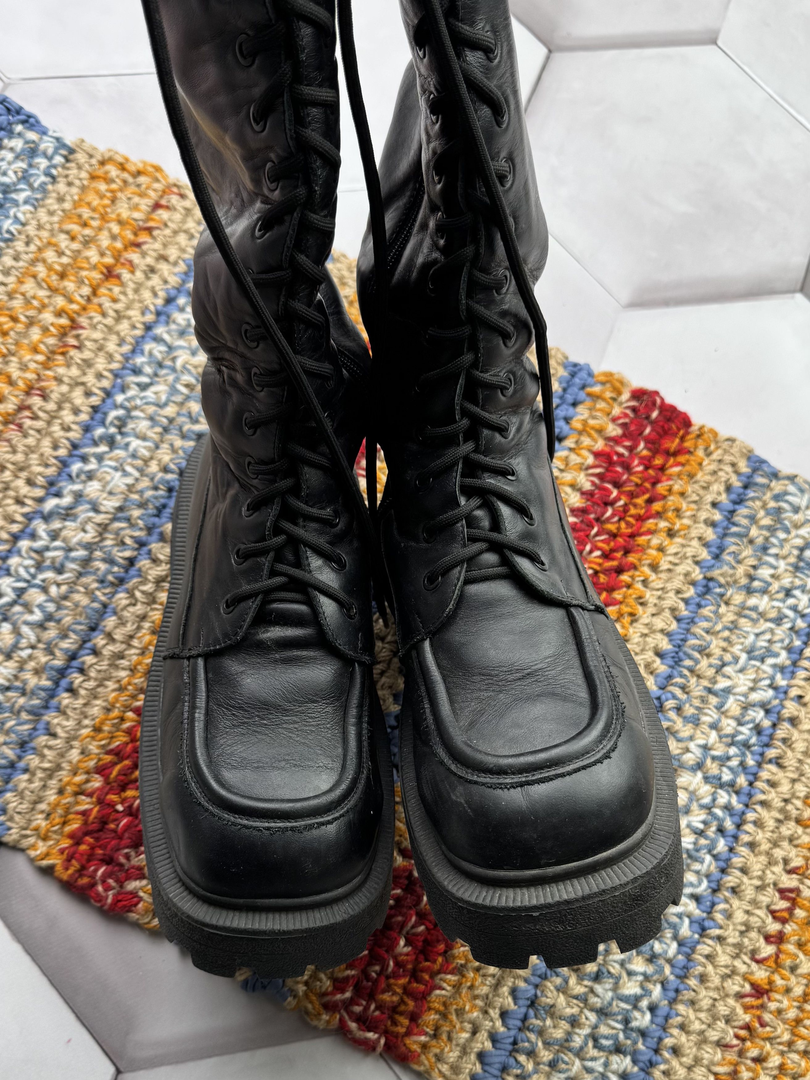 Vintage Vintage Leather Oversized Boots Size US 9 / IT 39 - 9 Thumbnail