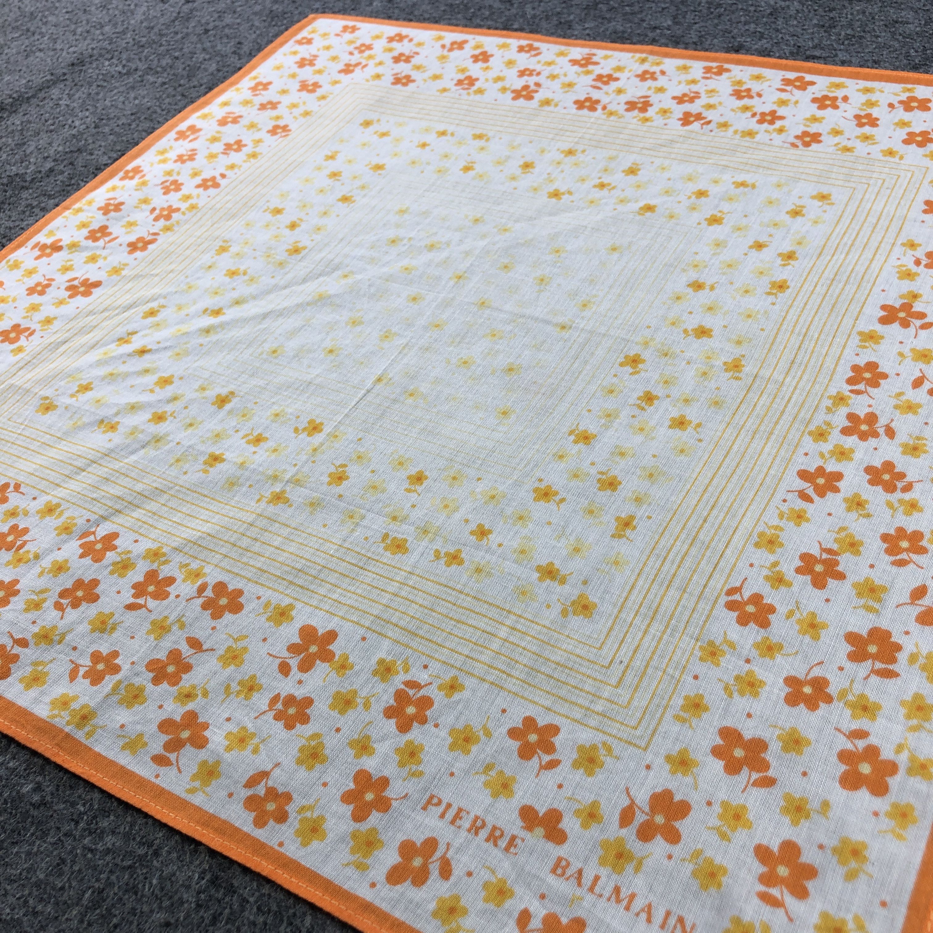 Pierre Balmain × Vintage Pierre Balmain Handkerchief Neckerchief Bandana H2435 Size ONE SIZE - 3 Thumbnail