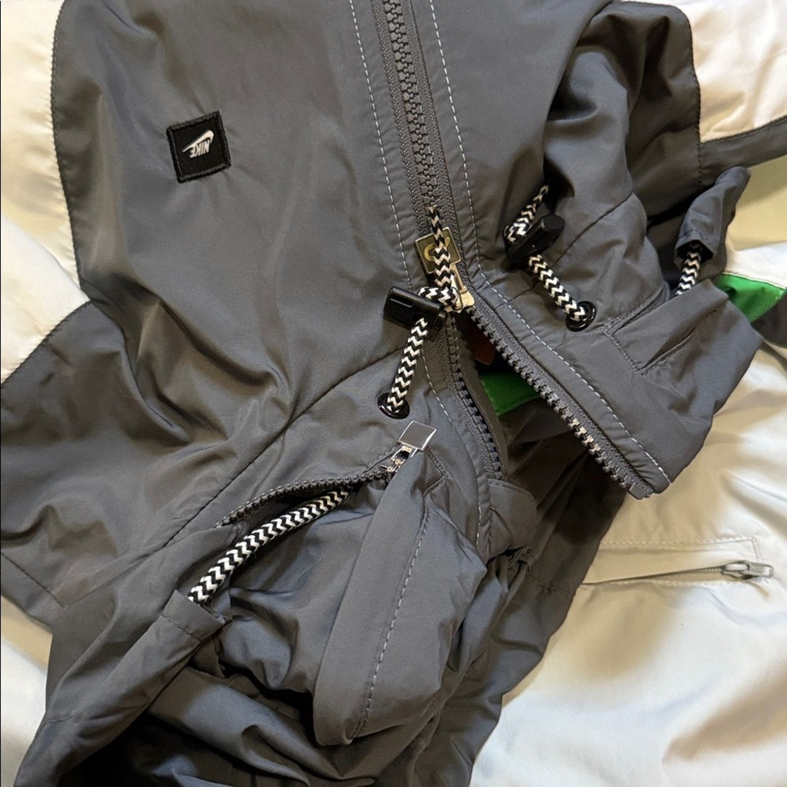 Nike 2008 Nike Packable Zip Up Windbreaker Hoodie Sweatshirt Size US L / EU 52-54 / 3 - 8 Thumbnail