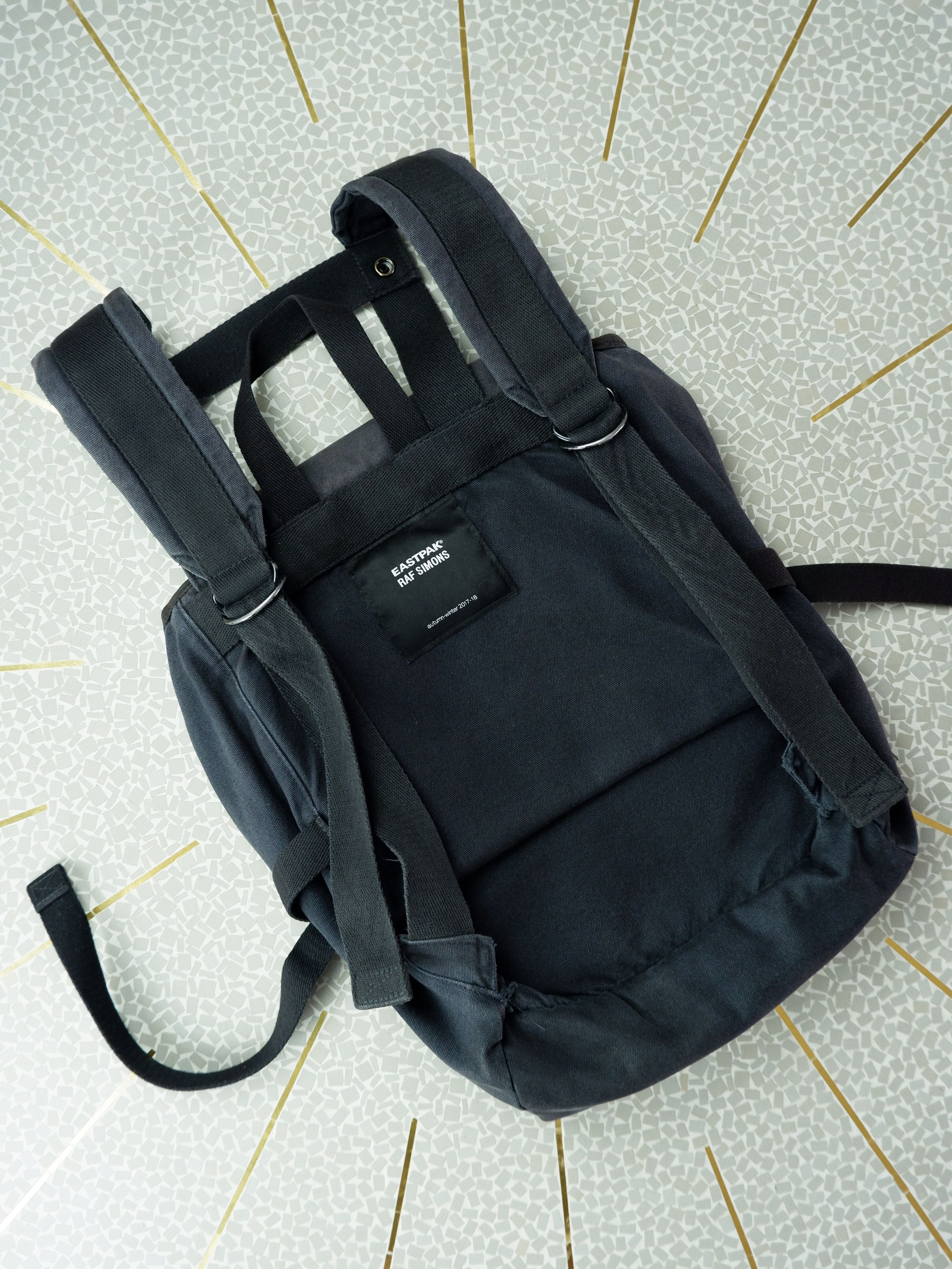 Eastpak × Raf Simons Best price! Raf Simons black backpack with straps AW17 Size ONE SIZE - 5 Thumbnail
