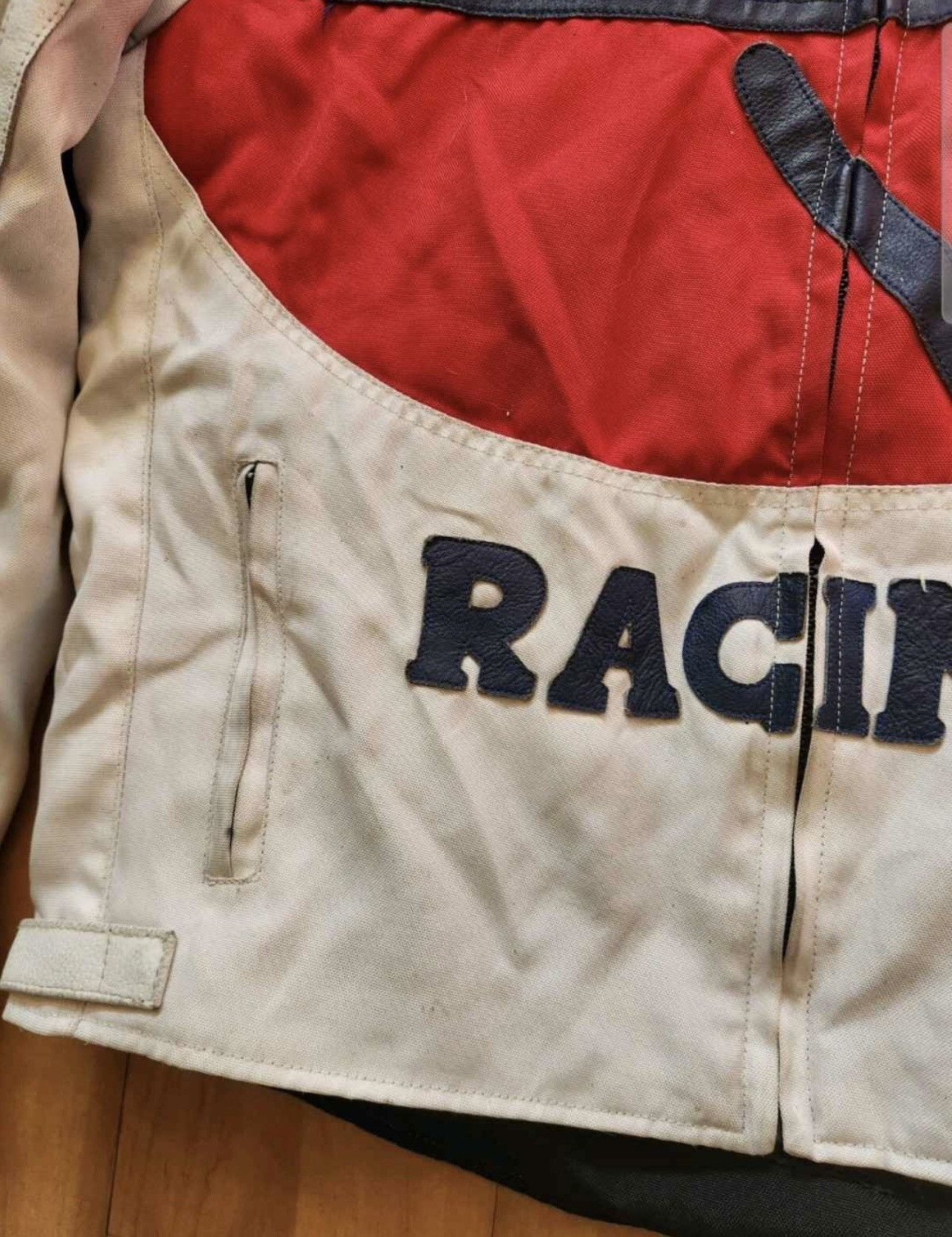 Honda Honda Repsol Racing Jacket Size US XL / EU 56 / 4 - 4 Thumbnail