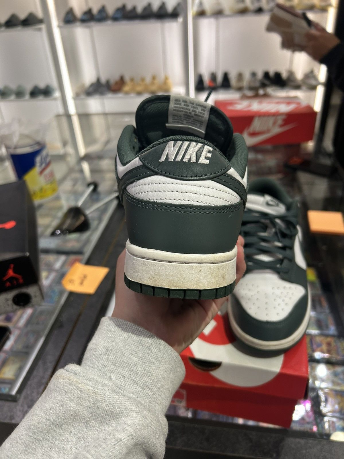 Nike Nike Dunk Low Vintage Green Size US 10.5 / EU 43-44 - 7 Thumbnail