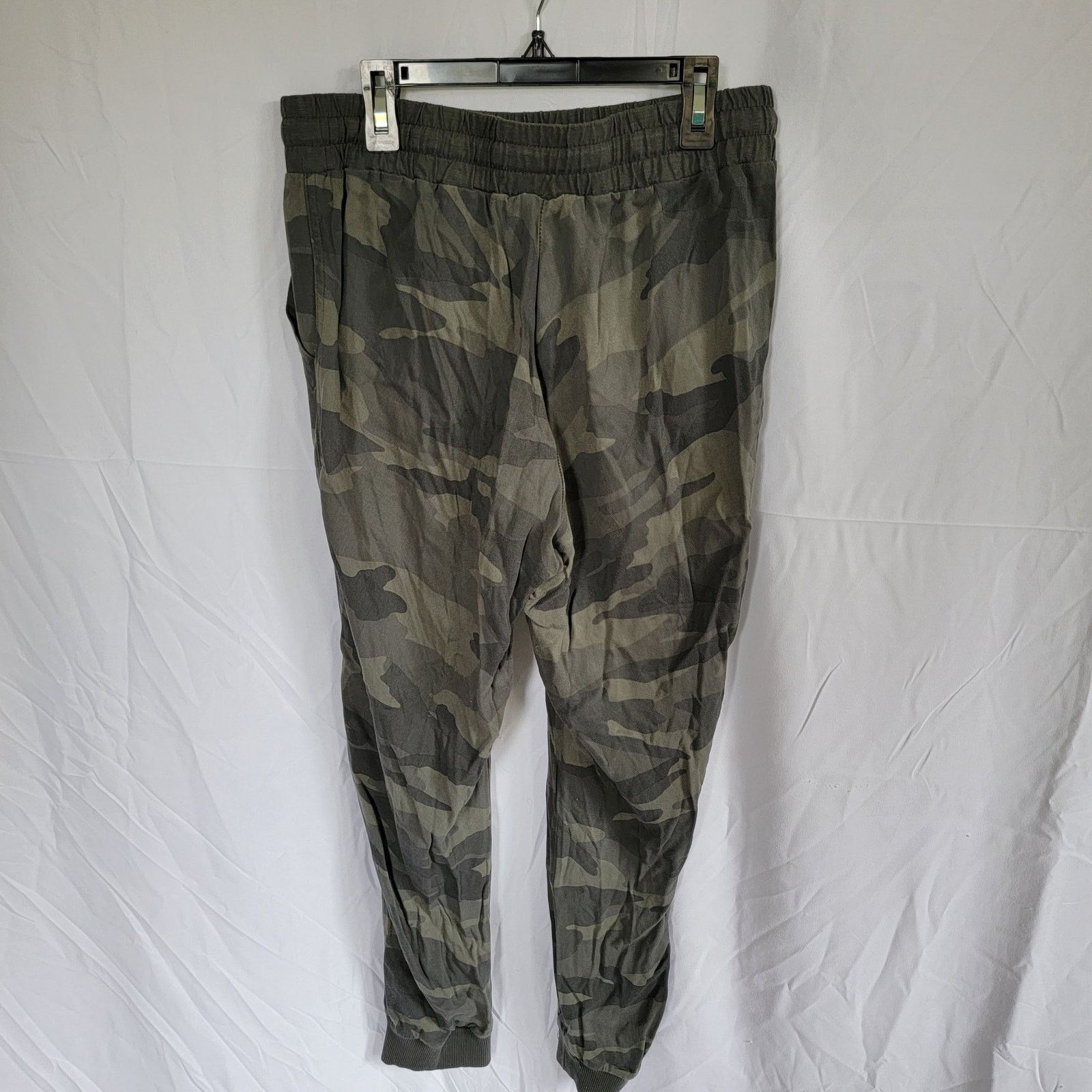 Splendid Splendid Green Camo High Waisted Joggers Size XS Size 26" / US 2 / IT 38 - 11 Thumbnail