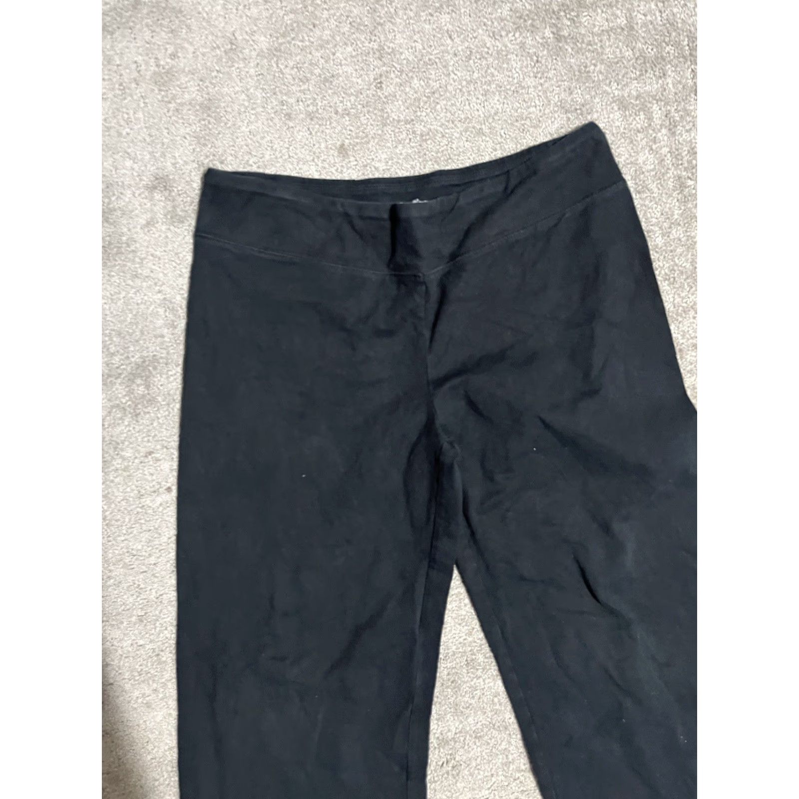 Eddie Bauer Eddie Bauer Leggings Women’s Capris Black High Rise Pockets UV Pocket Zip Pockets Petite Size PL Size Type: Petites Ladies Size 36" / US 14 / IT 50 - 2 Thumbnail