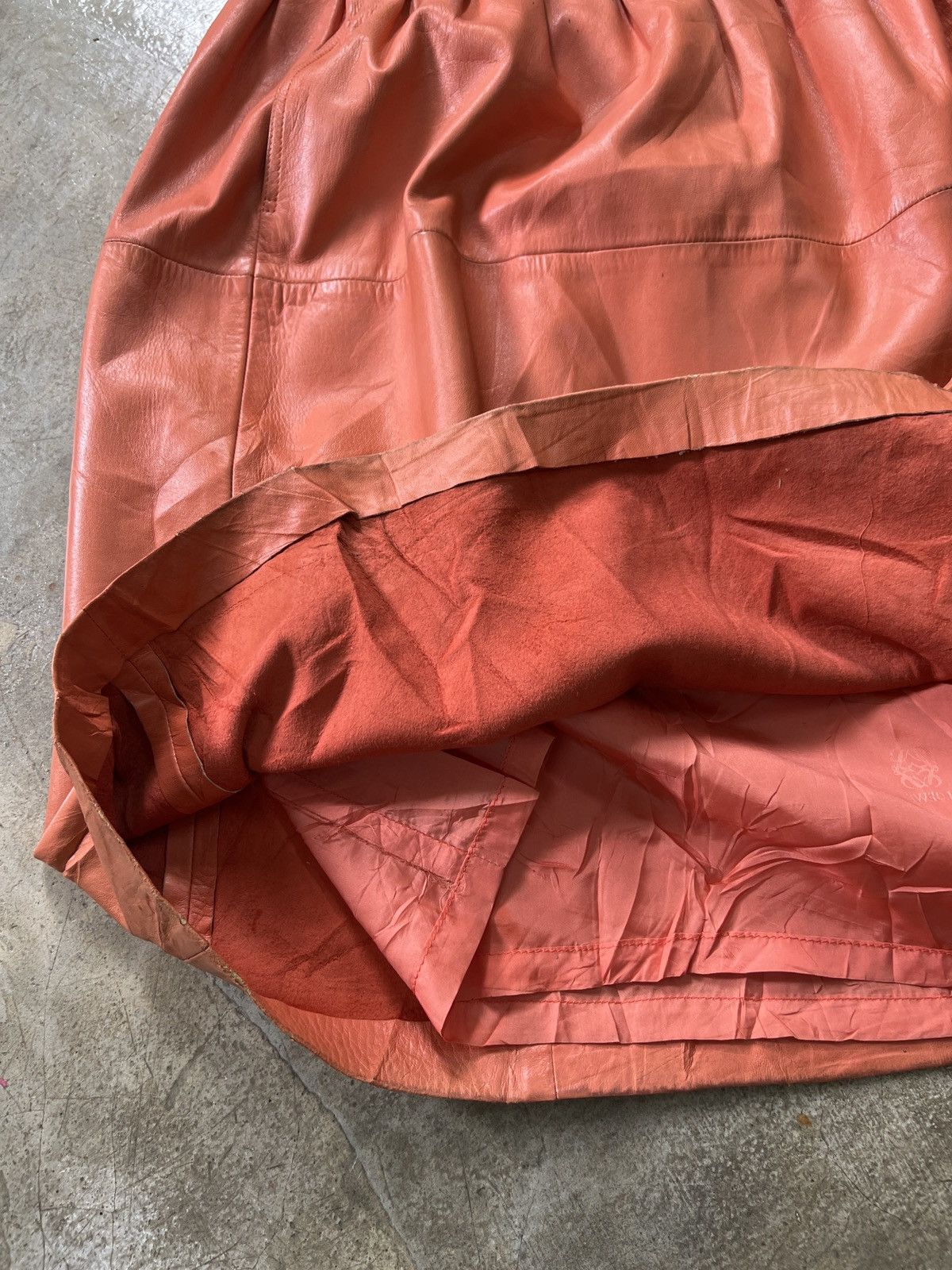 Loewe × Vintage Very Rare Loewe Skirt 1846 Size 27" / US 4 / IT 40 - 6 Thumbnail