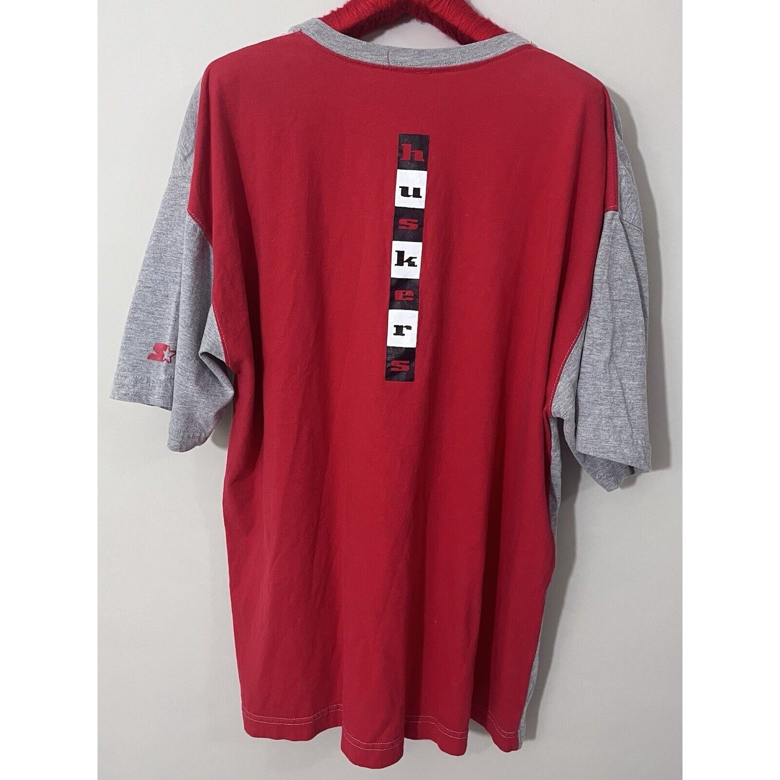 Starter Starter VTG 90’s Huskers Front & Back Gray/Red T-Shirt XL Size US XL / EU 56 / 4 - 2 Thumbnail