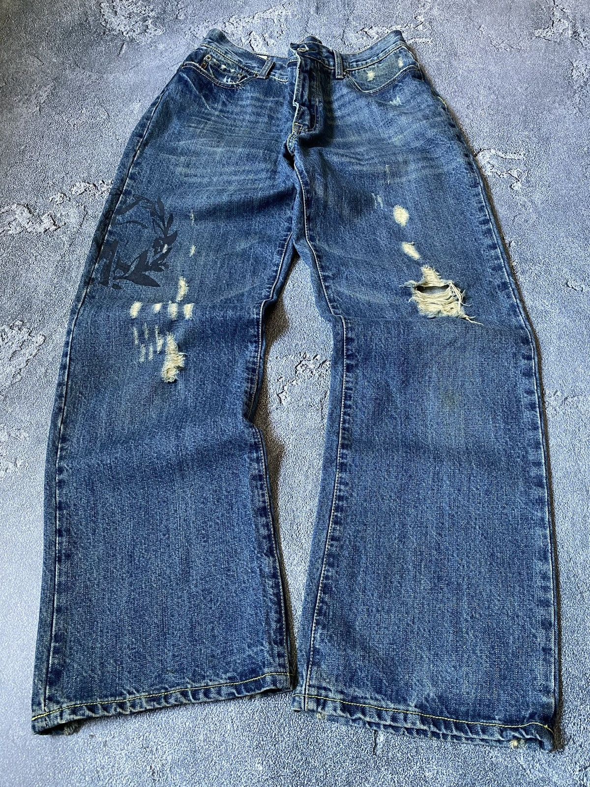 20471120 × Abercrombie & Fitch × Hysteric Glamour Abercrombie fitch distressed boot cut logo ripped jeans wide Size US 32 / EU 48 - 1 Thumbnail
