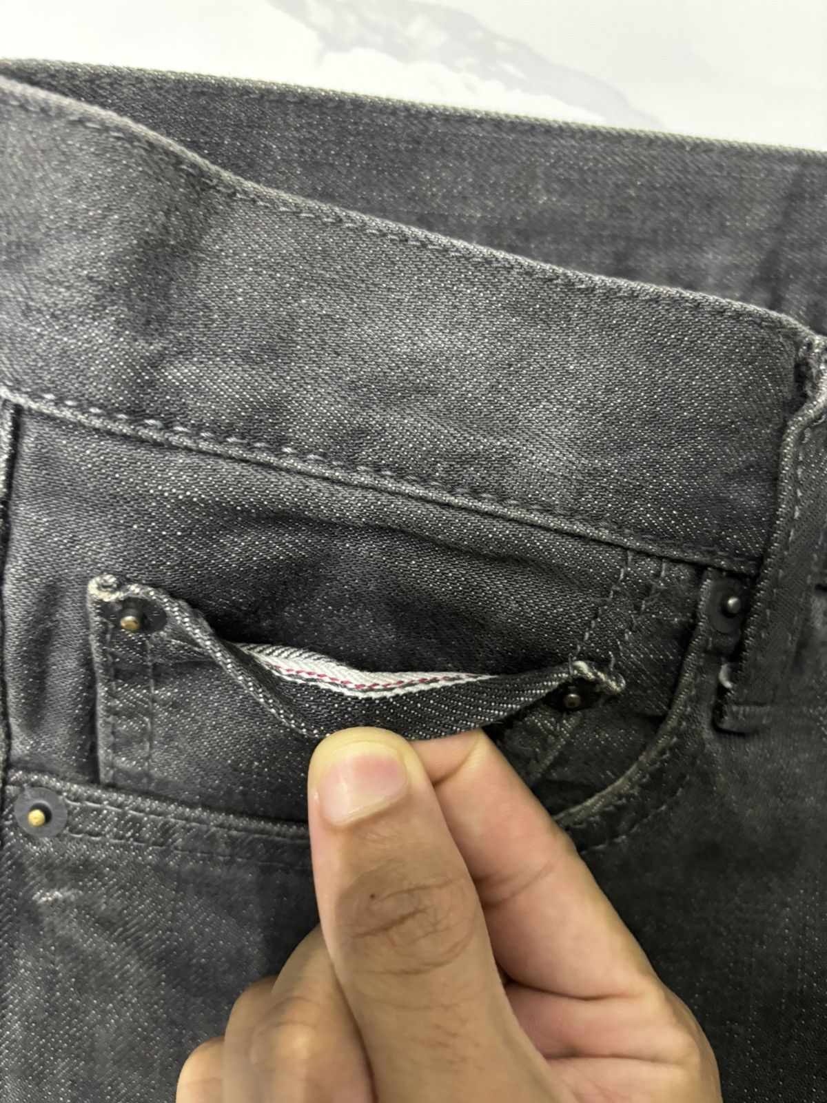 Undercover × Uniqlo 🔥UNIQLO JAPAN SELVEDGE DISTRESSED BLACK DENIM JEANS Size US 32 / EU 48 - 11 Thumbnail