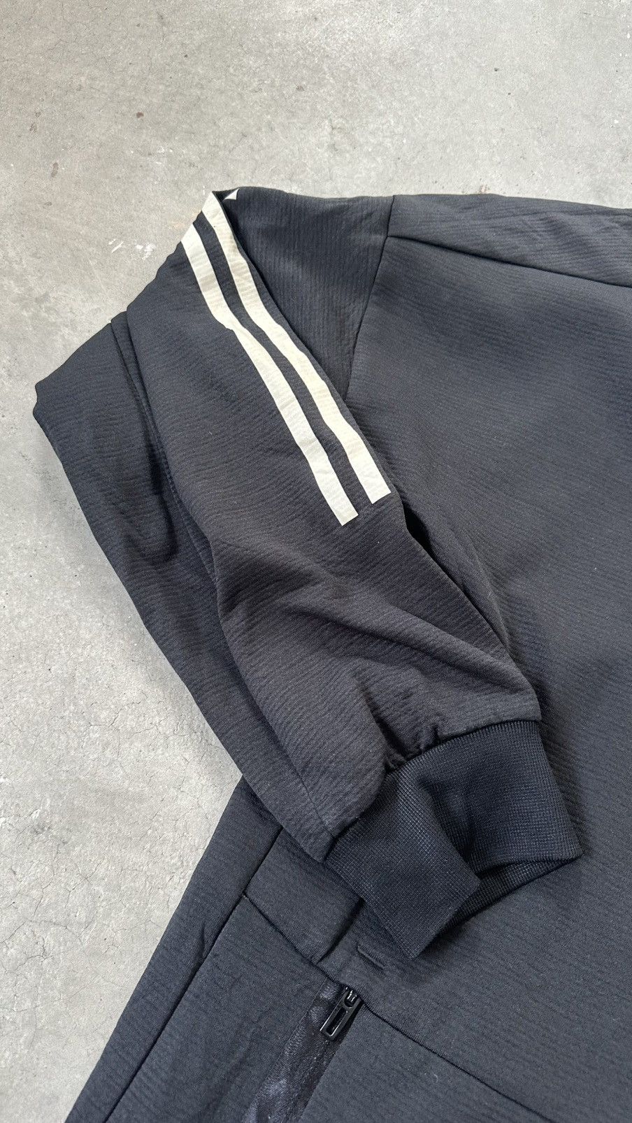 Adidas ADIDAS MIDZIPPER SWEATER Size US XL / EU 56 / 4 - 6 Thumbnail