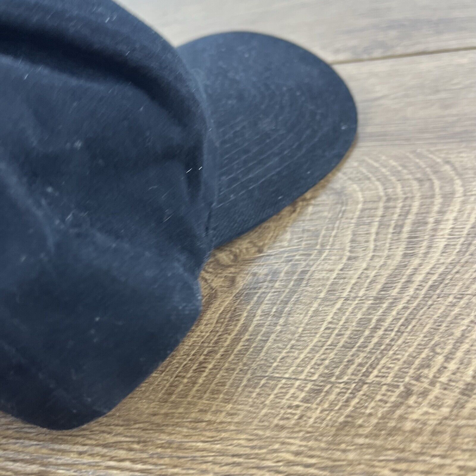 Other Las Vegas 400 Hat March 1998 Hat Black Hat Adjustable Black Size ONE SIZE - 13 Thumbnail
