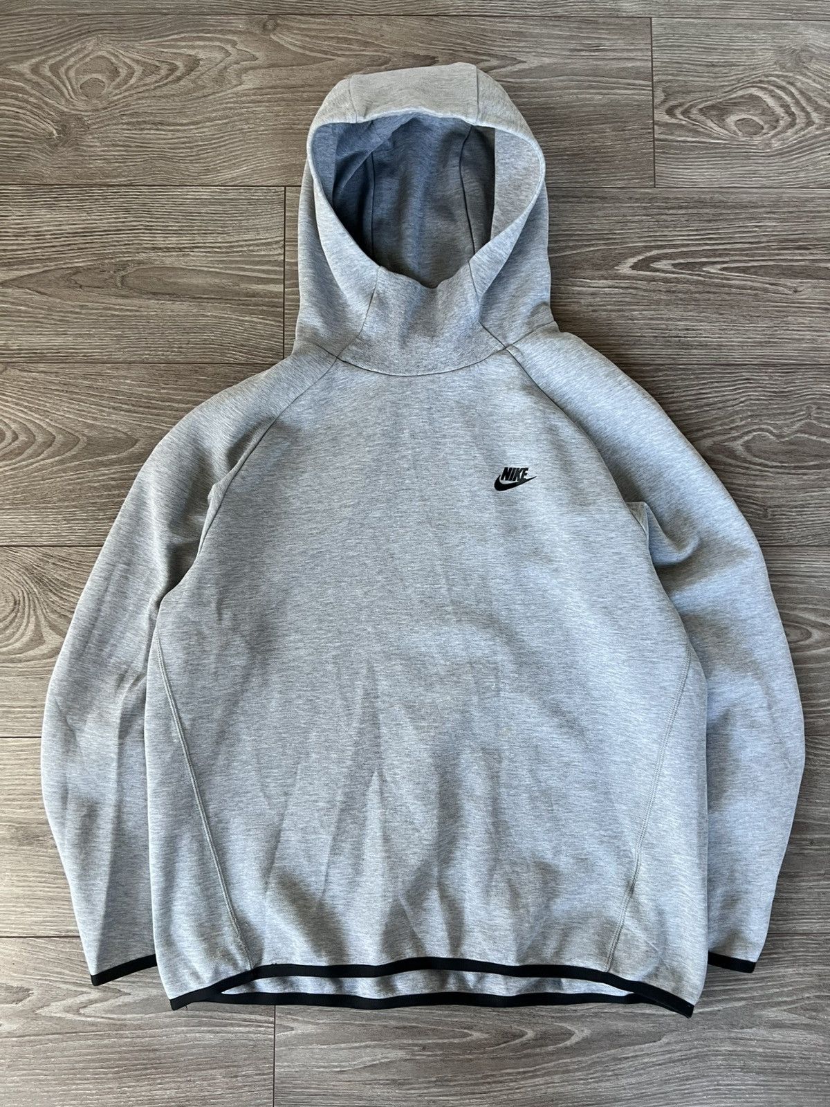Nike ‼️Nike Tech Fleece Rare Grey Hoodie‼️ Size US L / EU 52-54 / 3 - 9 Thumbnail