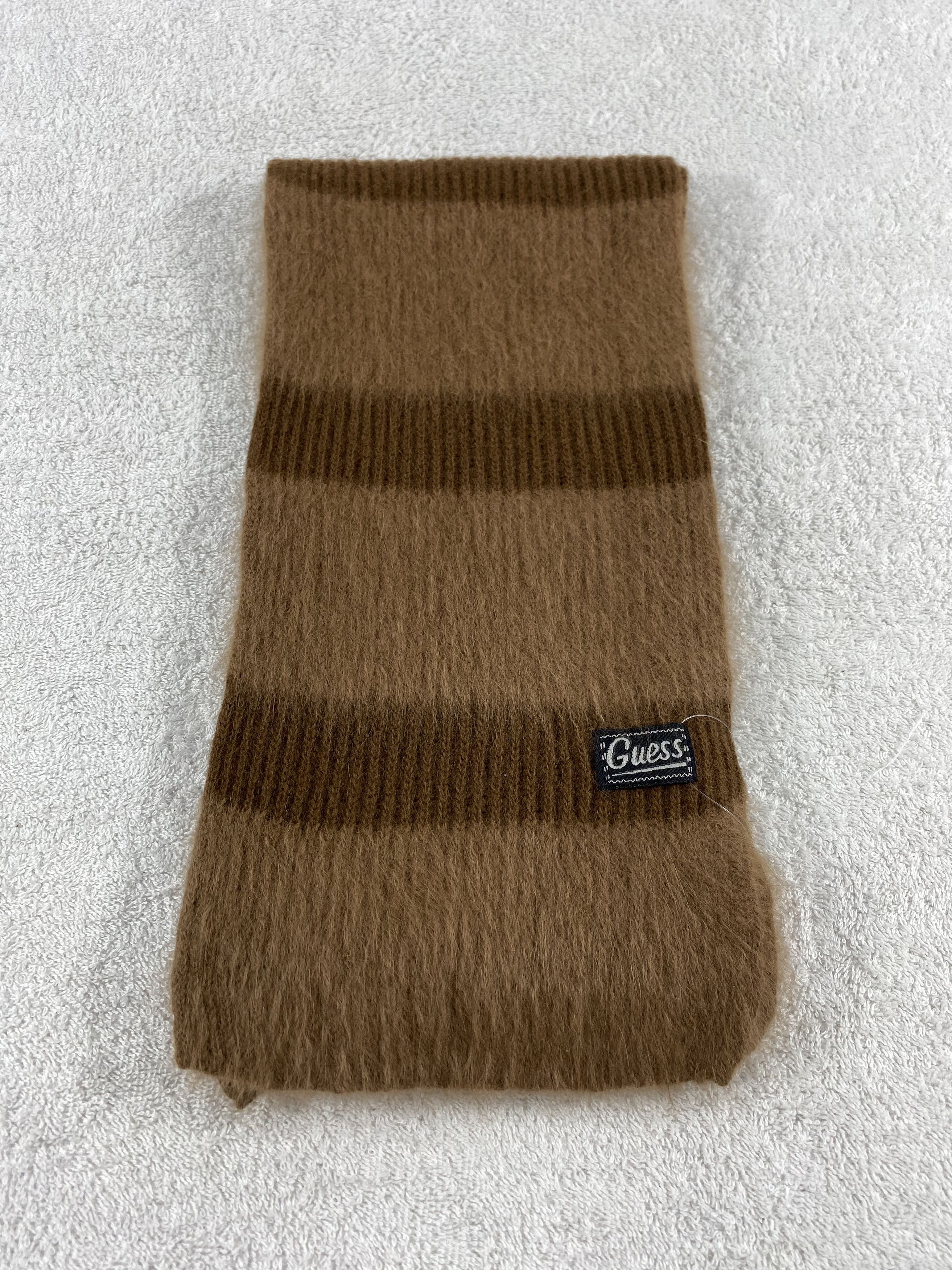 Guess Vintage Guess Scarf/Muffler/Neckwear MF707 Size ONE SIZE - 2 Thumbnail