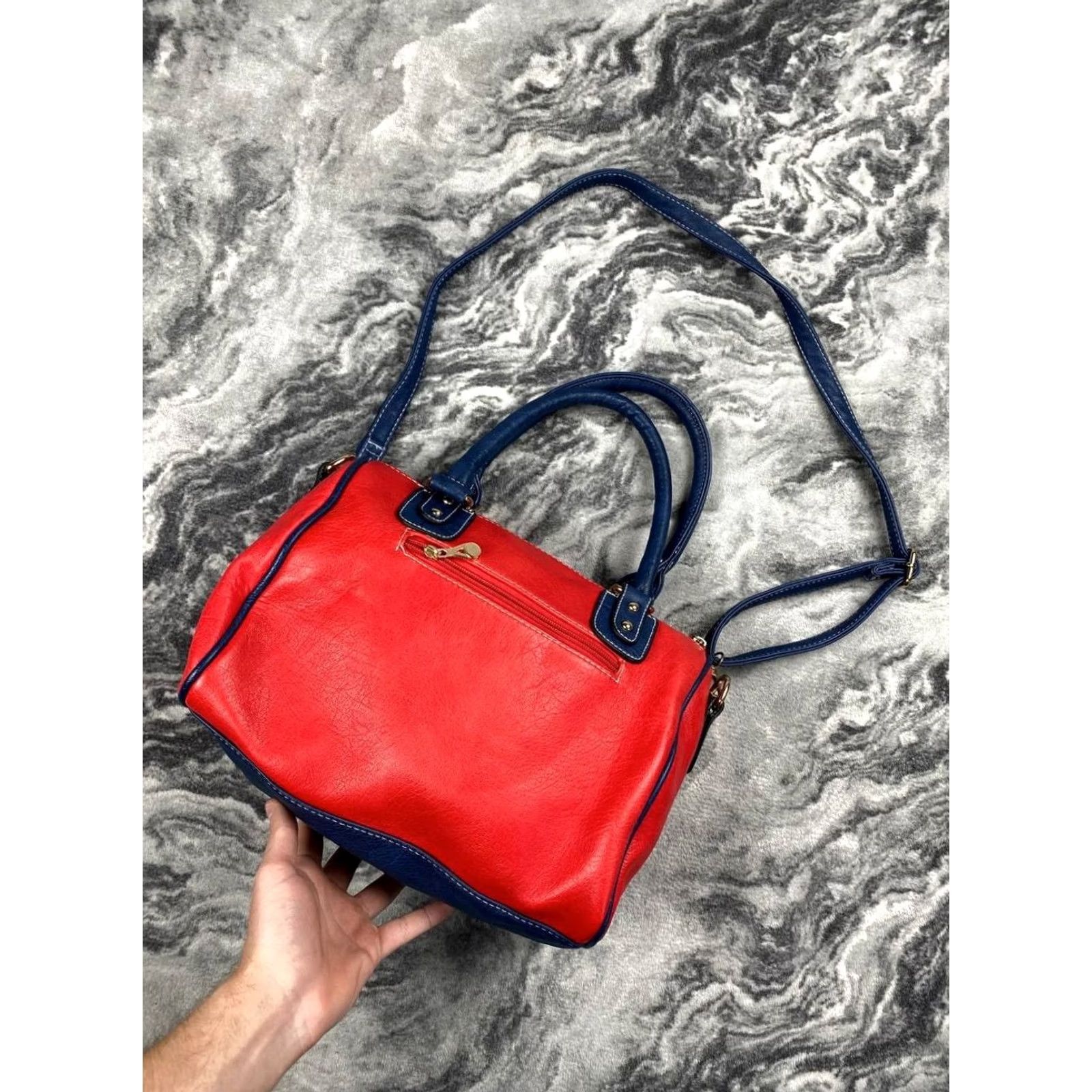 Dolce & Gabbana VINTAGE Dolce&Gabbana Leather Shoulder Bag Metal Logo Women Red Shoulder Bag Women Red Metallic Leather Sicily 90s/Metal Theme Size ONE SIZE - 4 Thumbnail