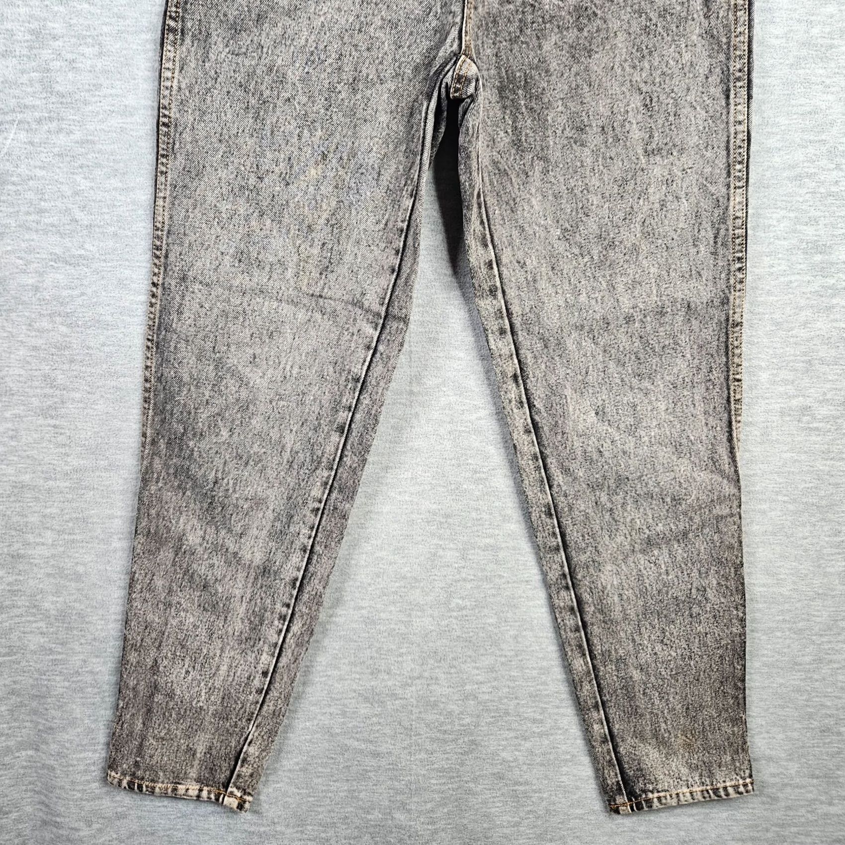 Jordache VINTAGE Jordache Womens High Rise Acid Wash Mom Jeans Size 7/8 Denim Grey Regular 100% Cotton Belted Button Jeans Mens Women Girls Size 28" / US 6 / IT 42 - 7 Thumbnail