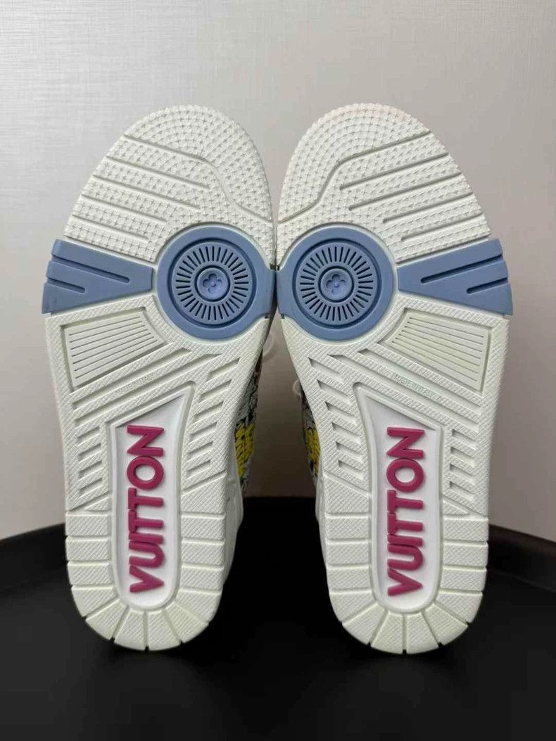 Louis Vuitton Louis Vuitton Colored graffiti limited edition sneakers Size US 7 / IT 37 - 6 Thumbnail