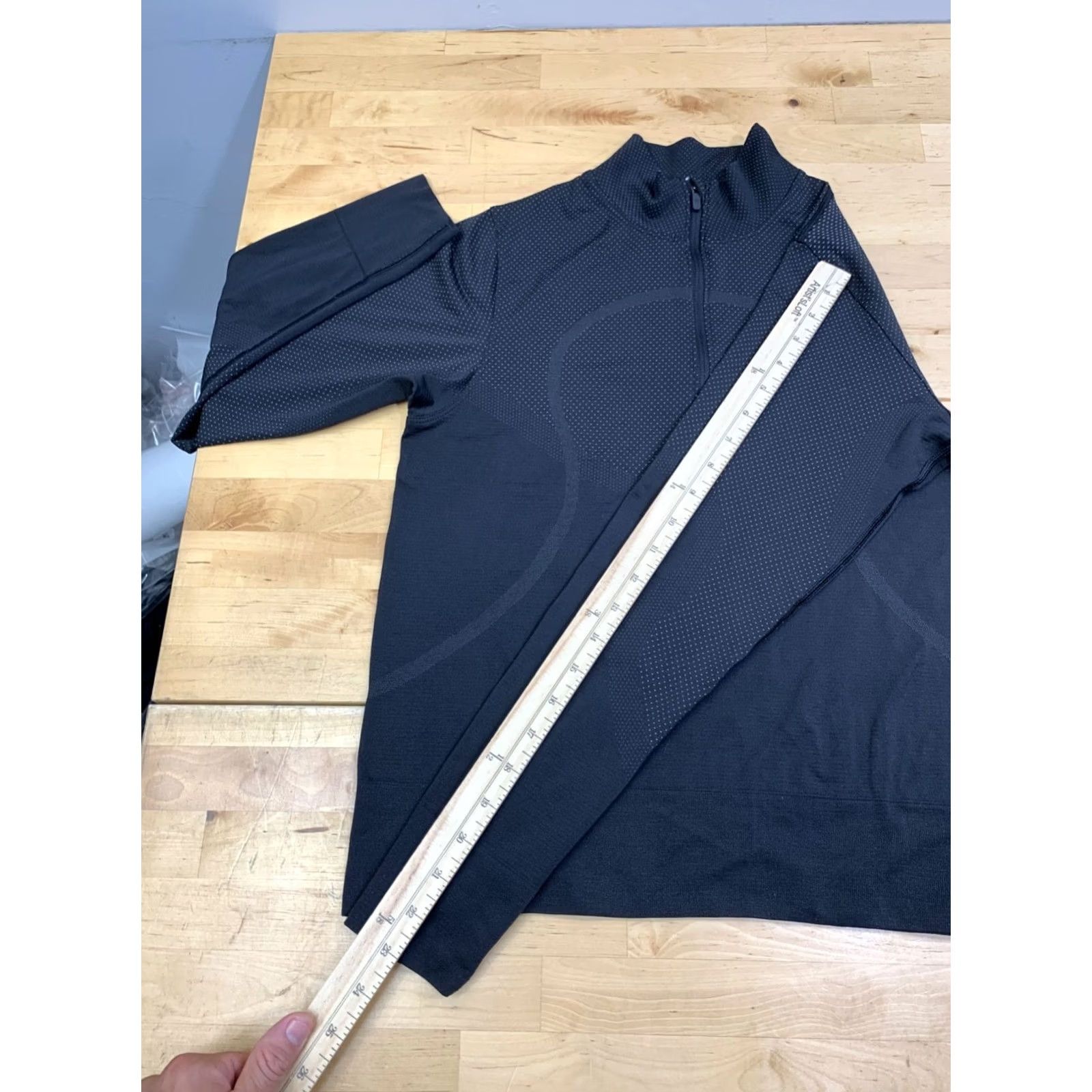 Lululemon Lululemon Swiftly Tech 1/2 Zip Women S Black Pullover Casual Activewear Size S / US 4 / IT 40 - 6 Thumbnail